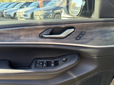 2027 Jeep Grand Cherokee Limited