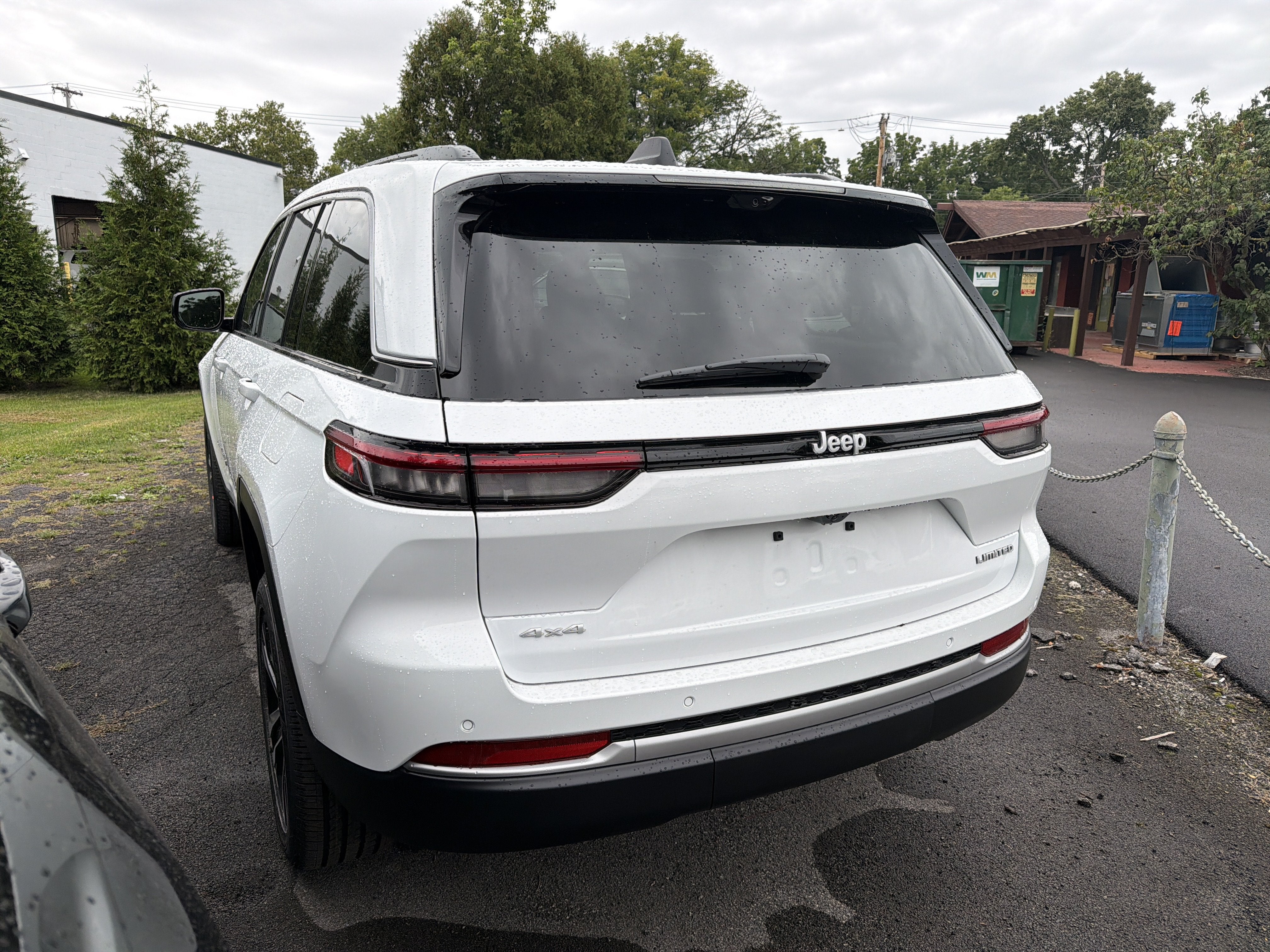 2027 Jeep Grand Cherokee Limited
