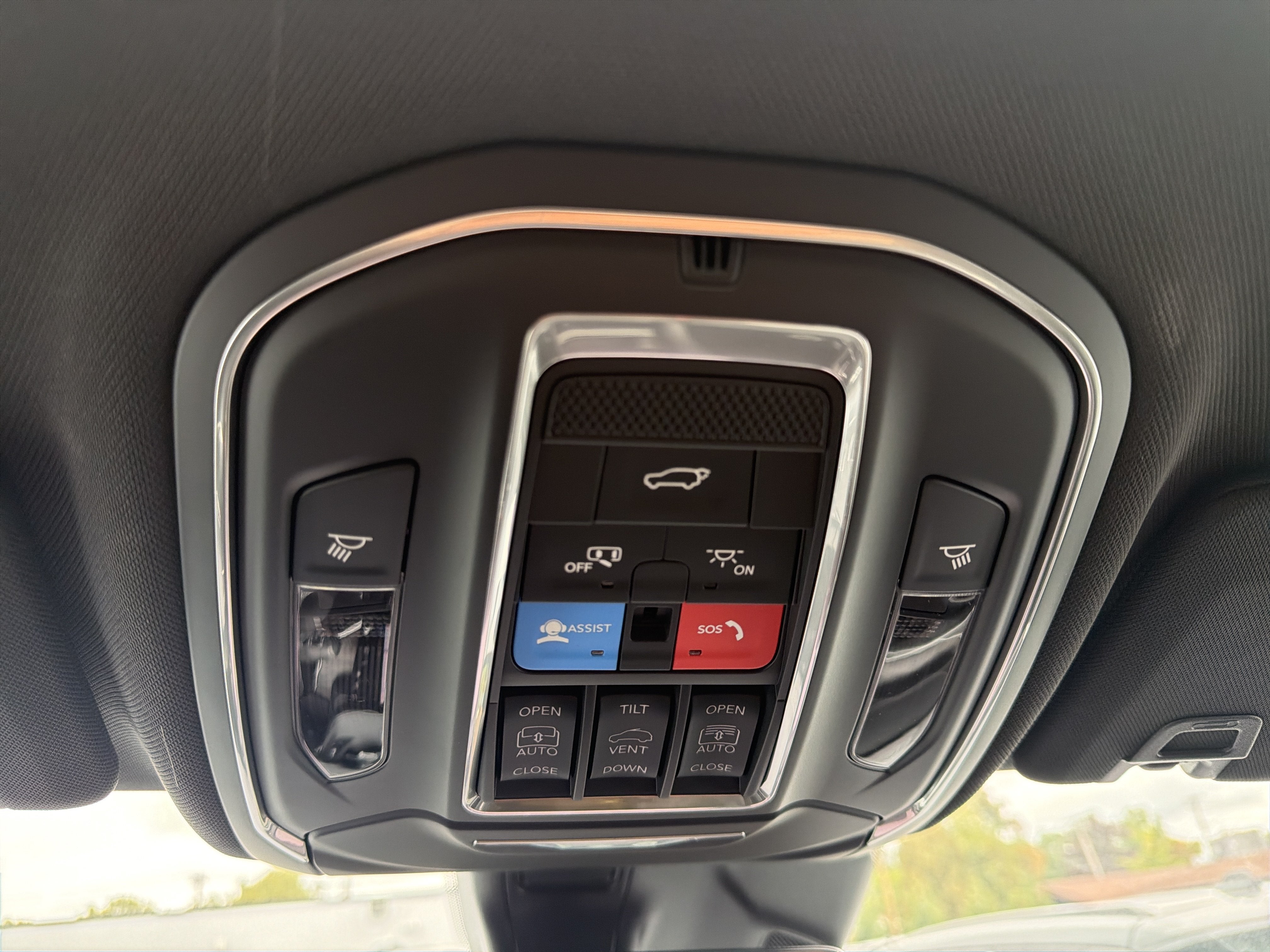 2027 Jeep Grand Cherokee Limited Reserve