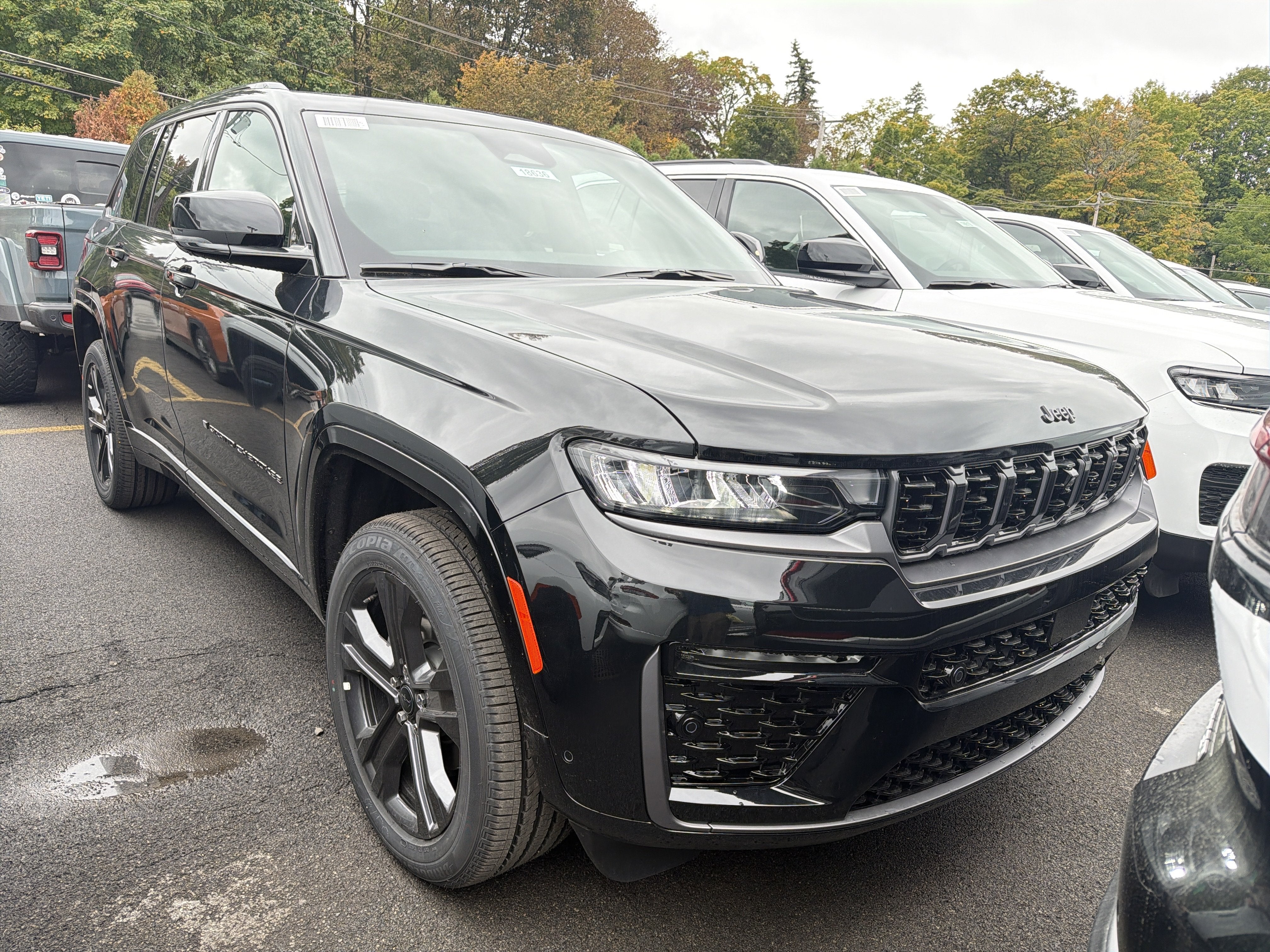 2027 Jeep Grand Cherokee Limited Reserve