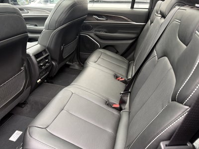 2027 Jeep Grand Cherokee Limited Reserve