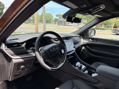 2026 Jeep Grand Cherokee Limited Reserve