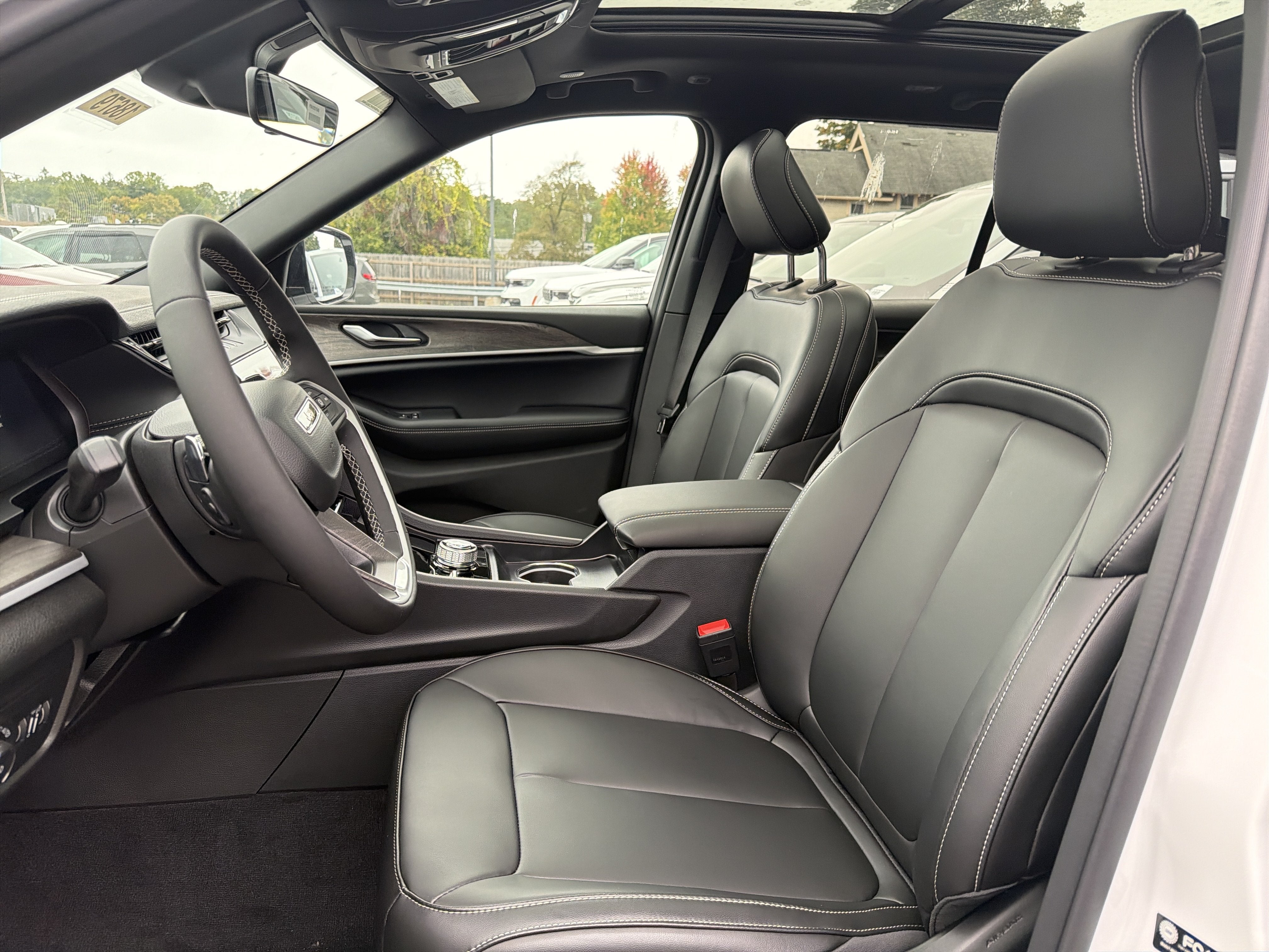 2027 Jeep Grand Cherokee Limited