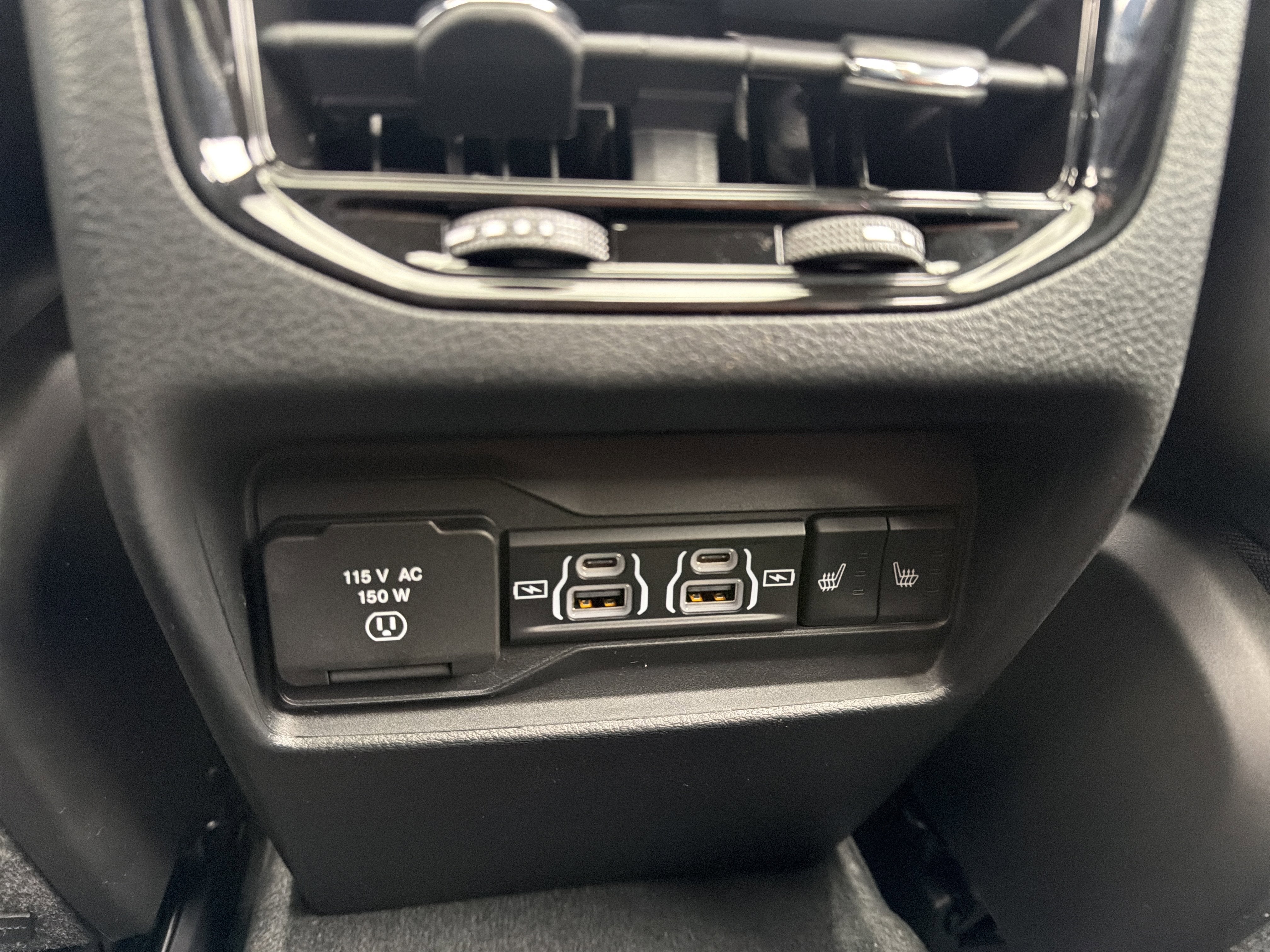 2025 Jeep Grand Cherokee Overland