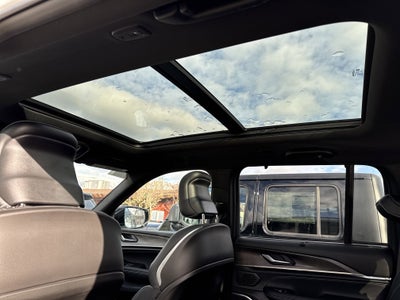 2025 Jeep Grand Cherokee Overland