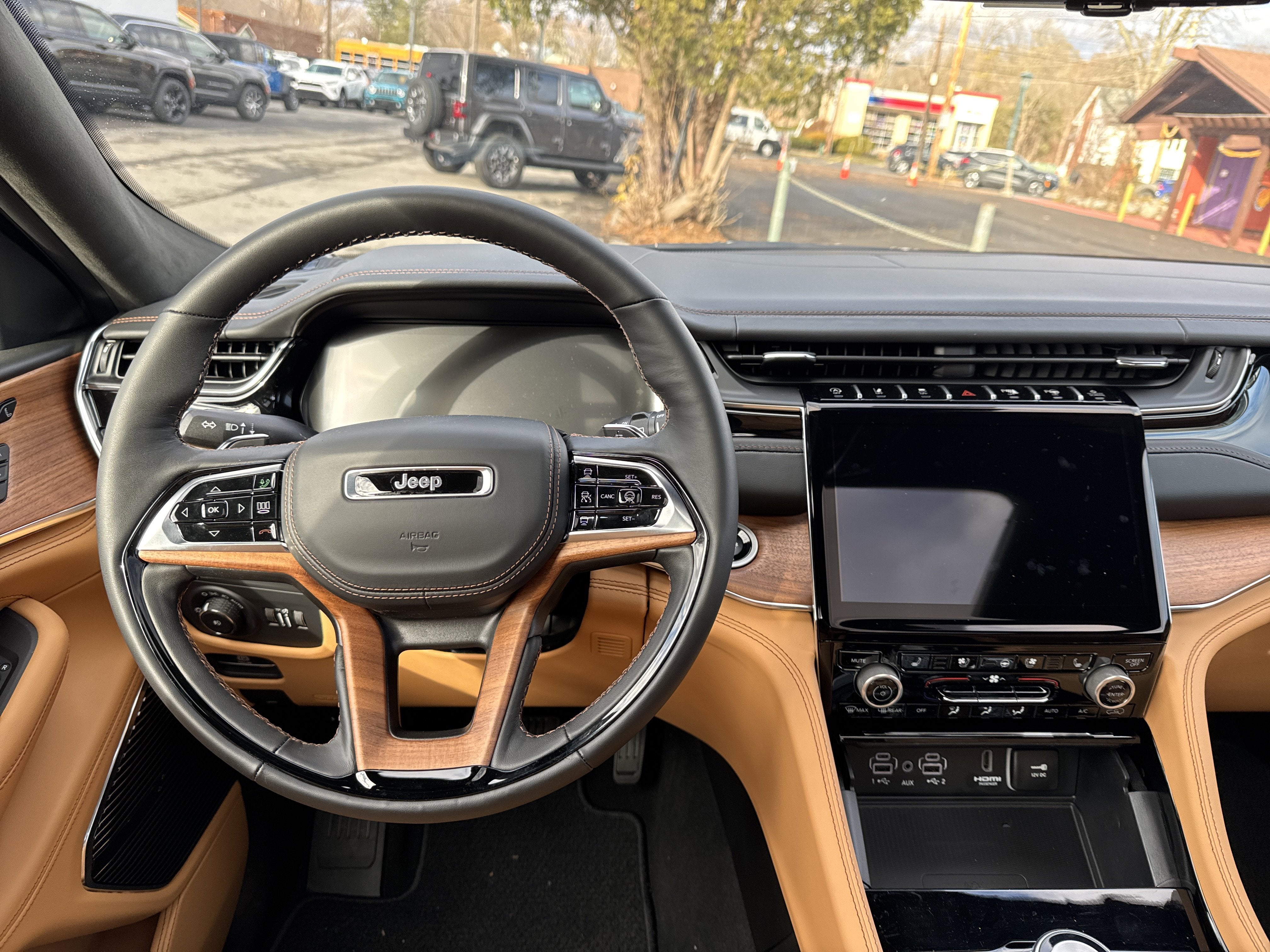 2025 Jeep Grand Cherokee Summit Reserve