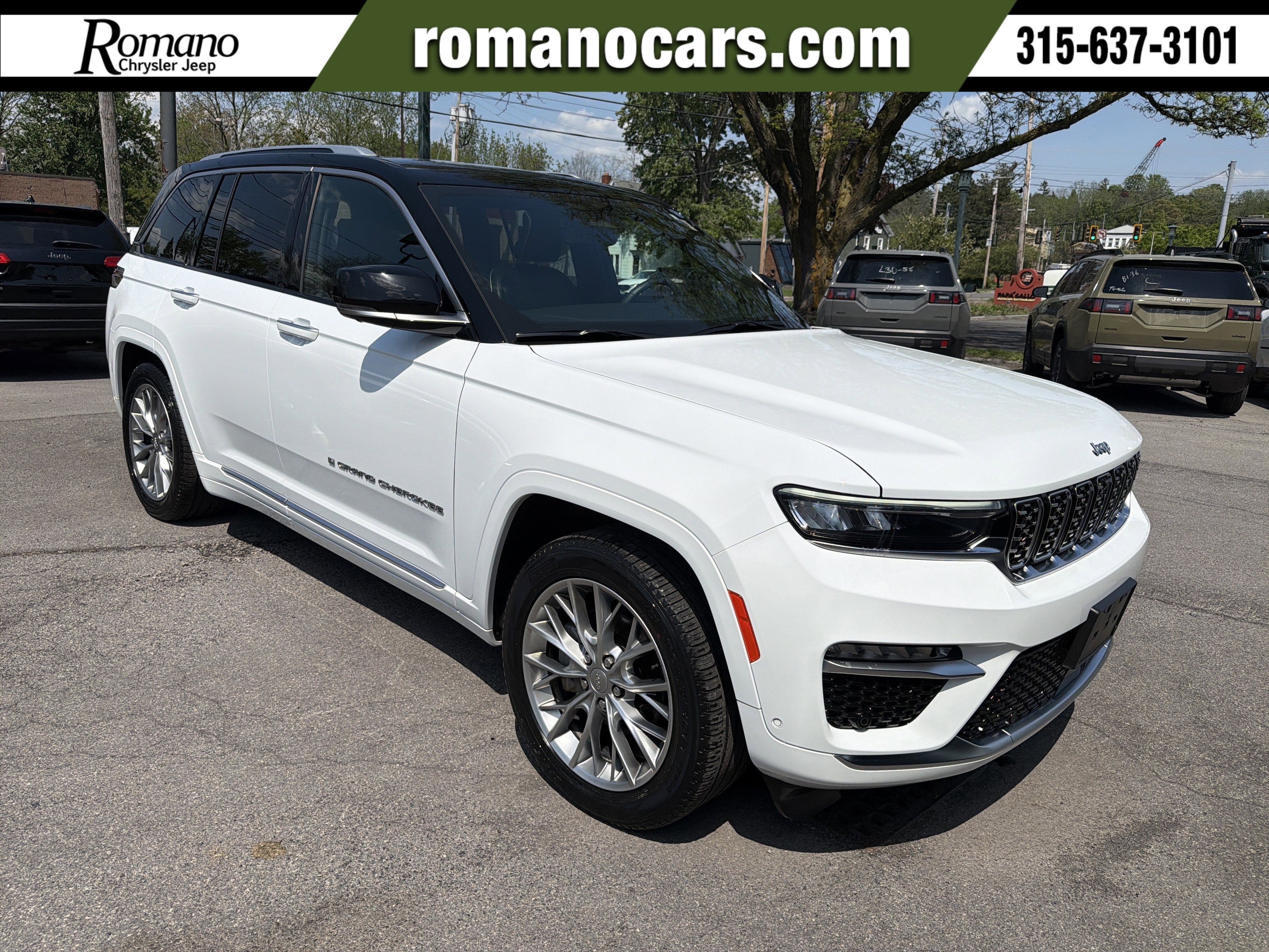 2023 Jeep Grand Cherokee Summit