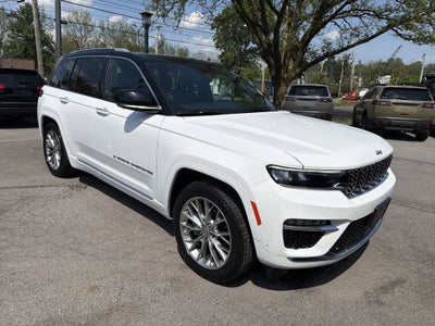 2023 Jeep Grand Cherokee Summit