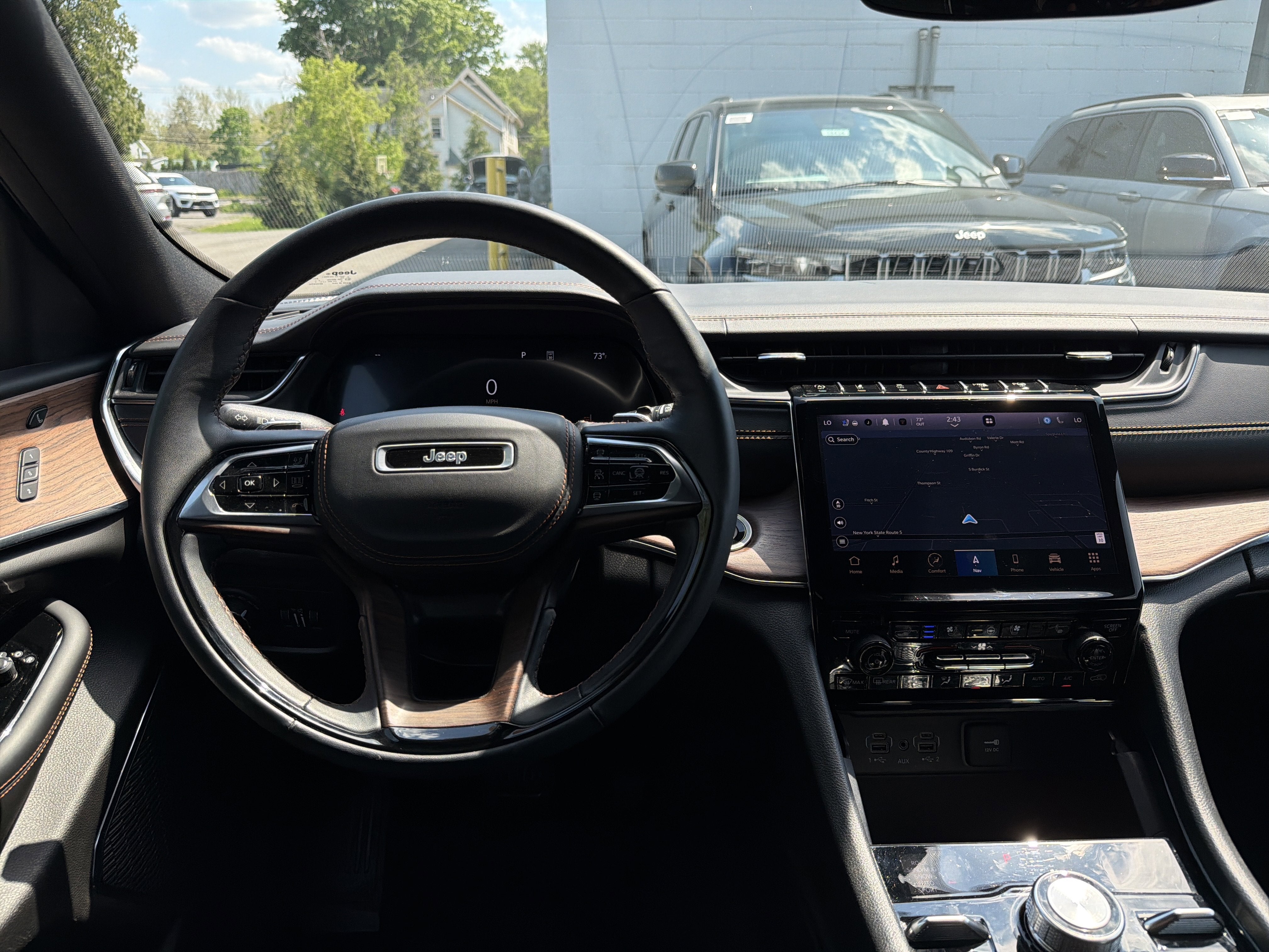 2023 Jeep Grand Cherokee Summit