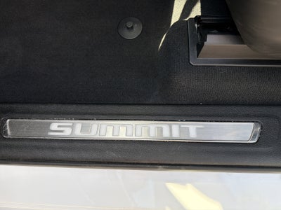 2023 Jeep Grand Cherokee Summit