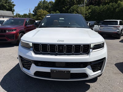 2026 Jeep Grand Cherokee Summit