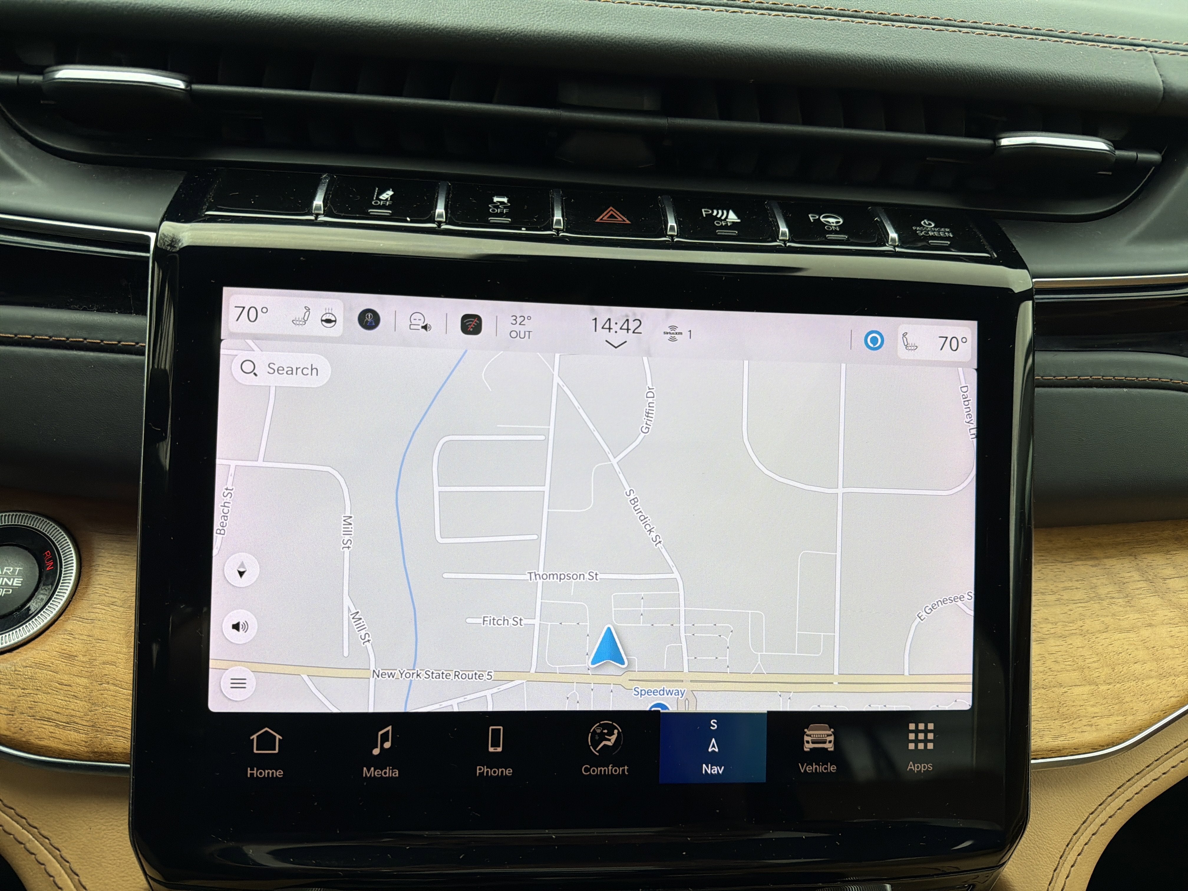 2022 Jeep Grand Cherokee Summit Reserve