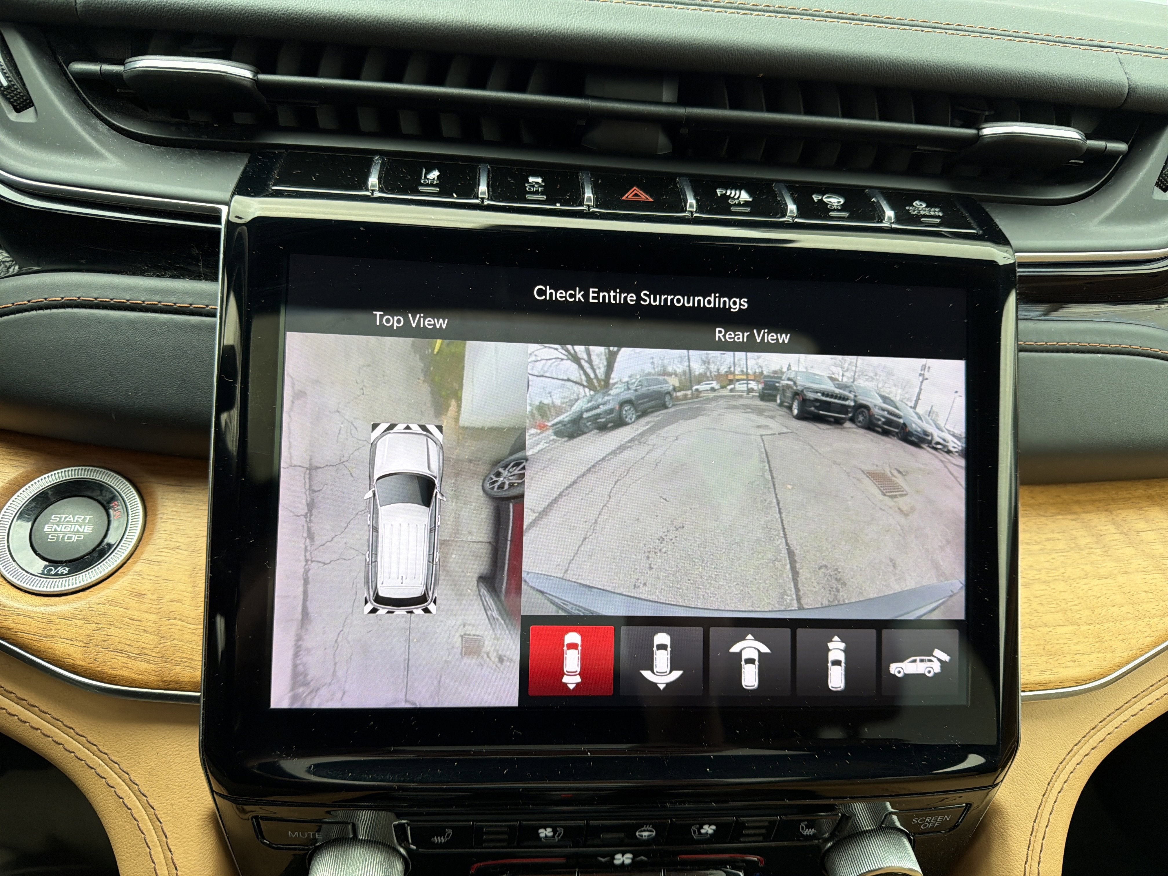 2022 Jeep Grand Cherokee Summit Reserve