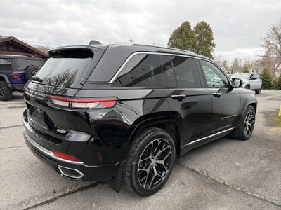2022 Jeep Grand Cherokee Summit Reserve