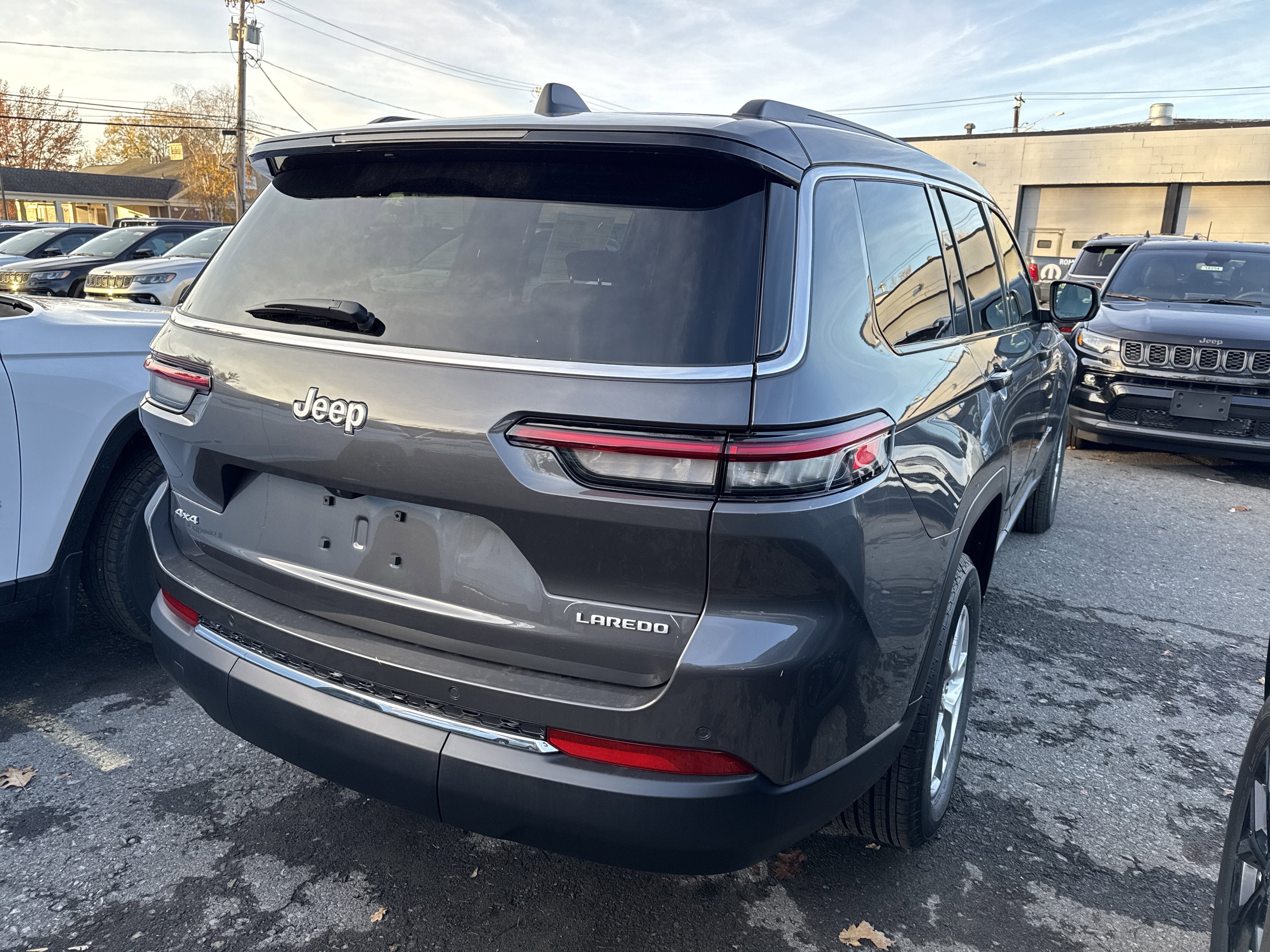 2025 Jeep Grand Cherokee L Laredo X