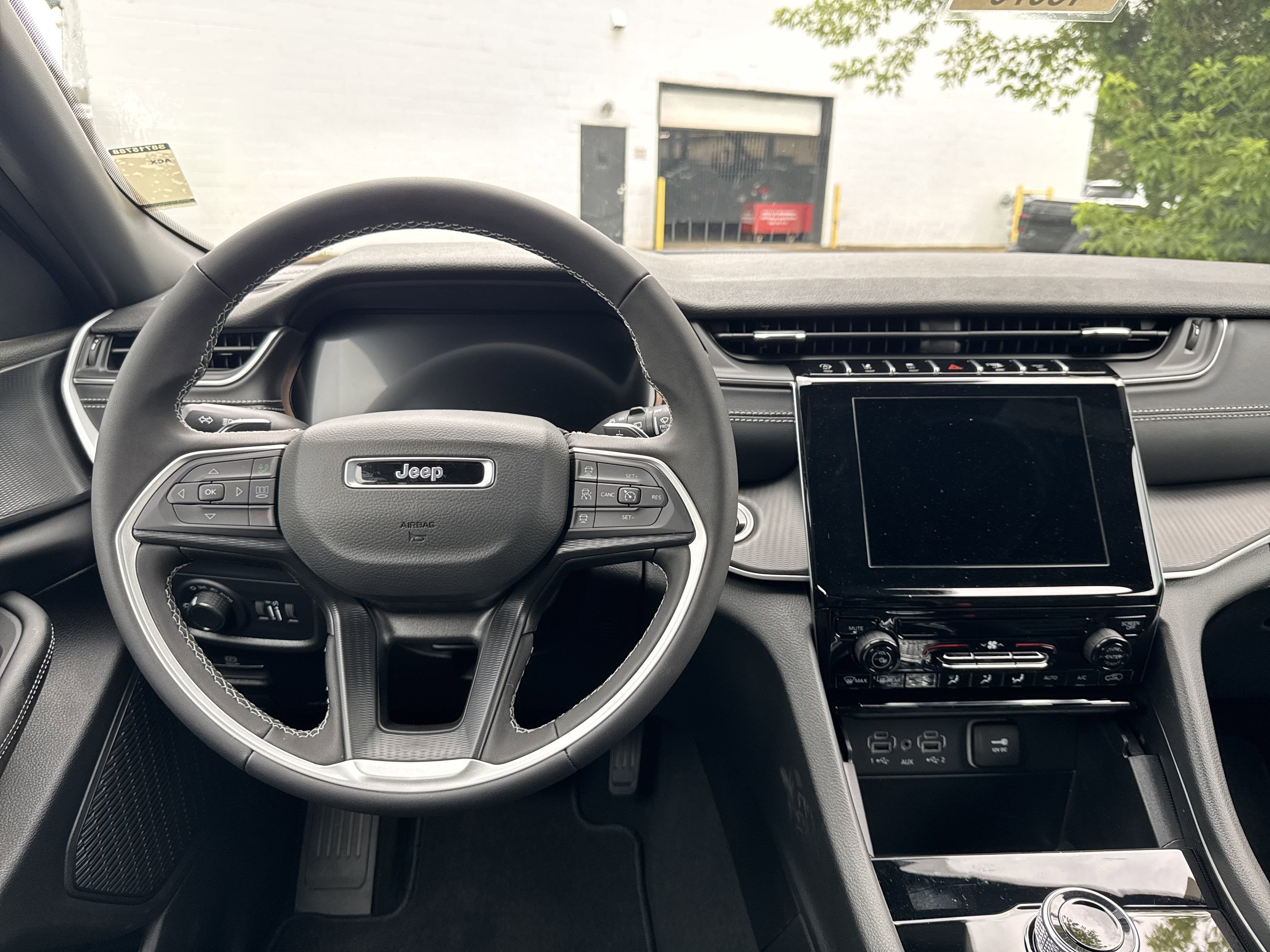 2025 Jeep Grand Cherokee L Laredo X