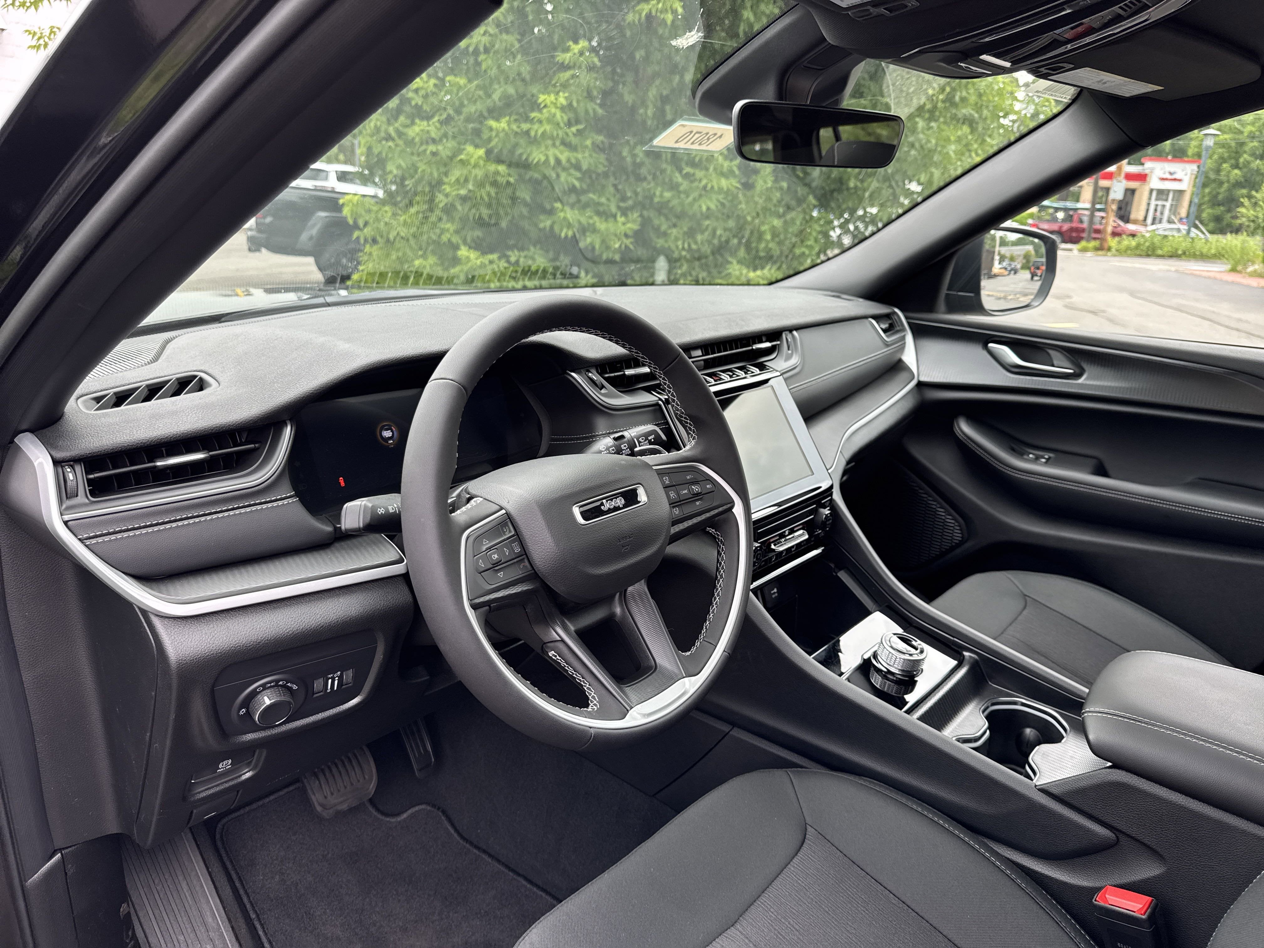 2025 Jeep Grand Cherokee L Laredo X