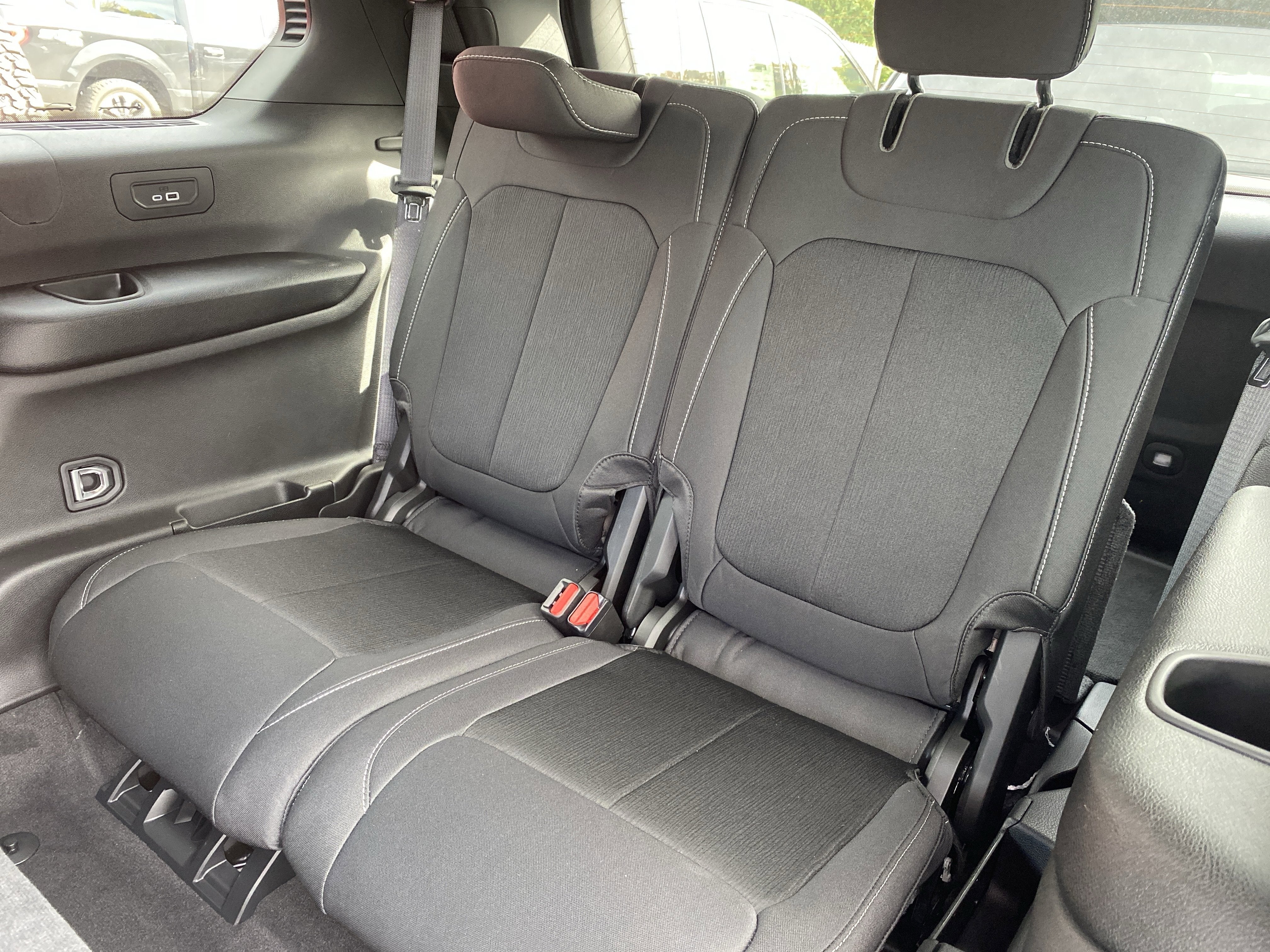 2025 Jeep Grand Cherokee L Laredo X