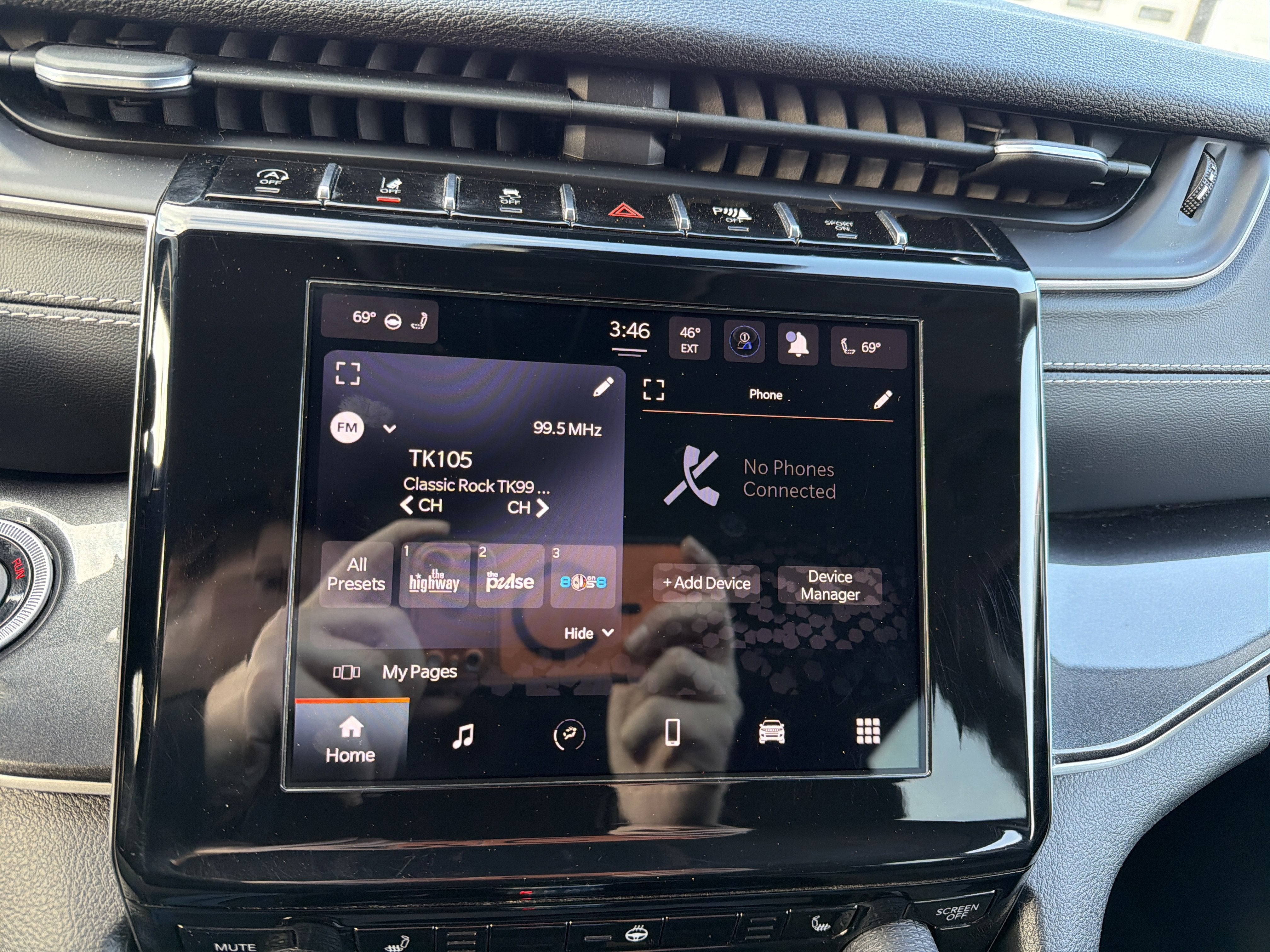 2022 Jeep Grand Cherokee L Laredo