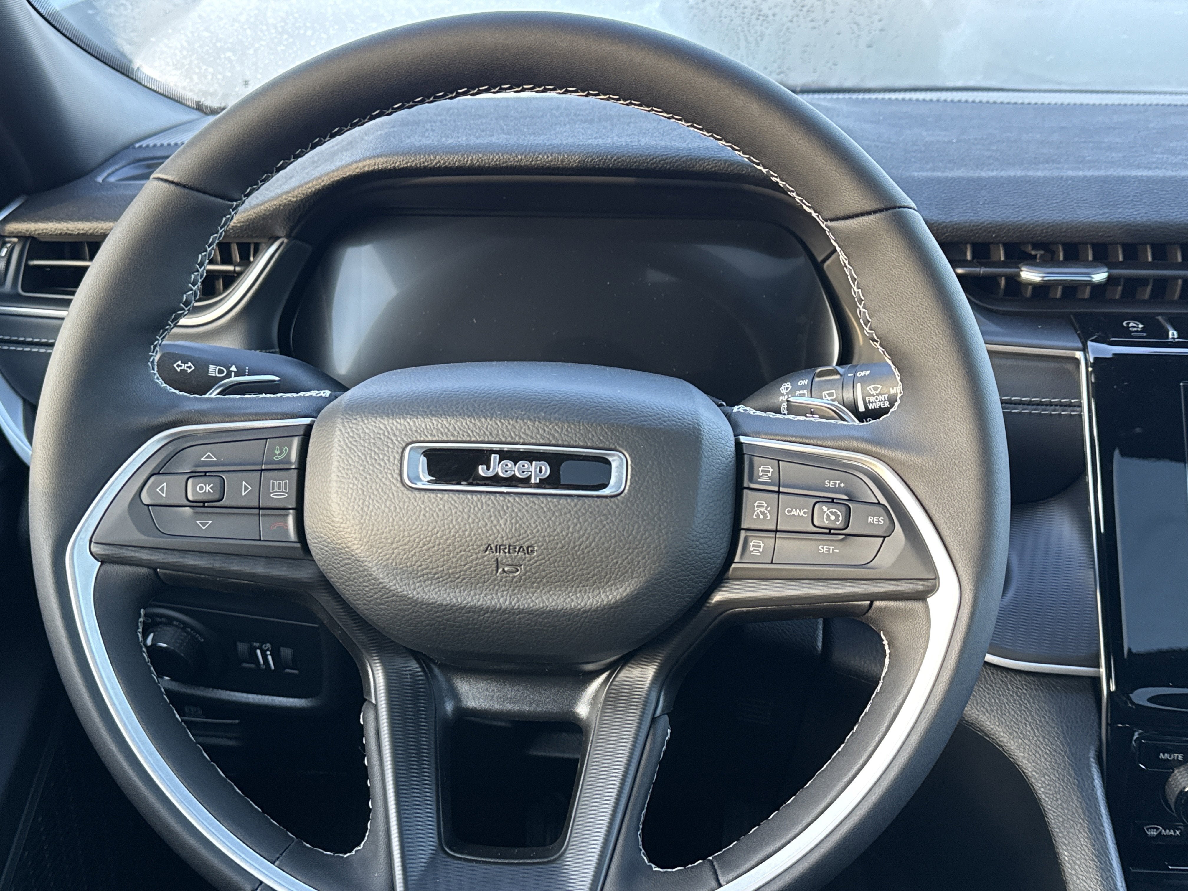 2025 Jeep Grand Cherokee L Laredo X