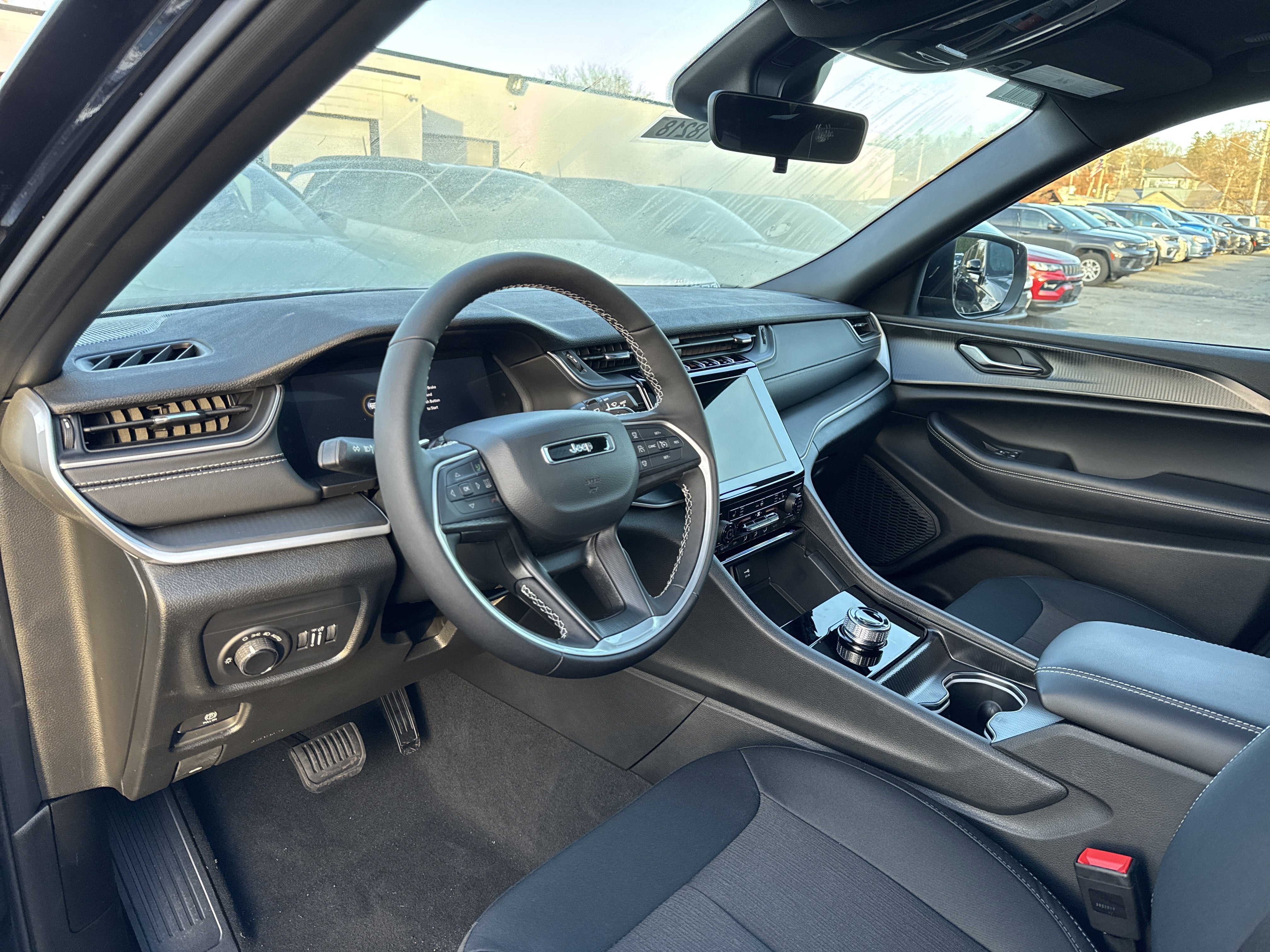 2025 Jeep Grand Cherokee L Laredo X