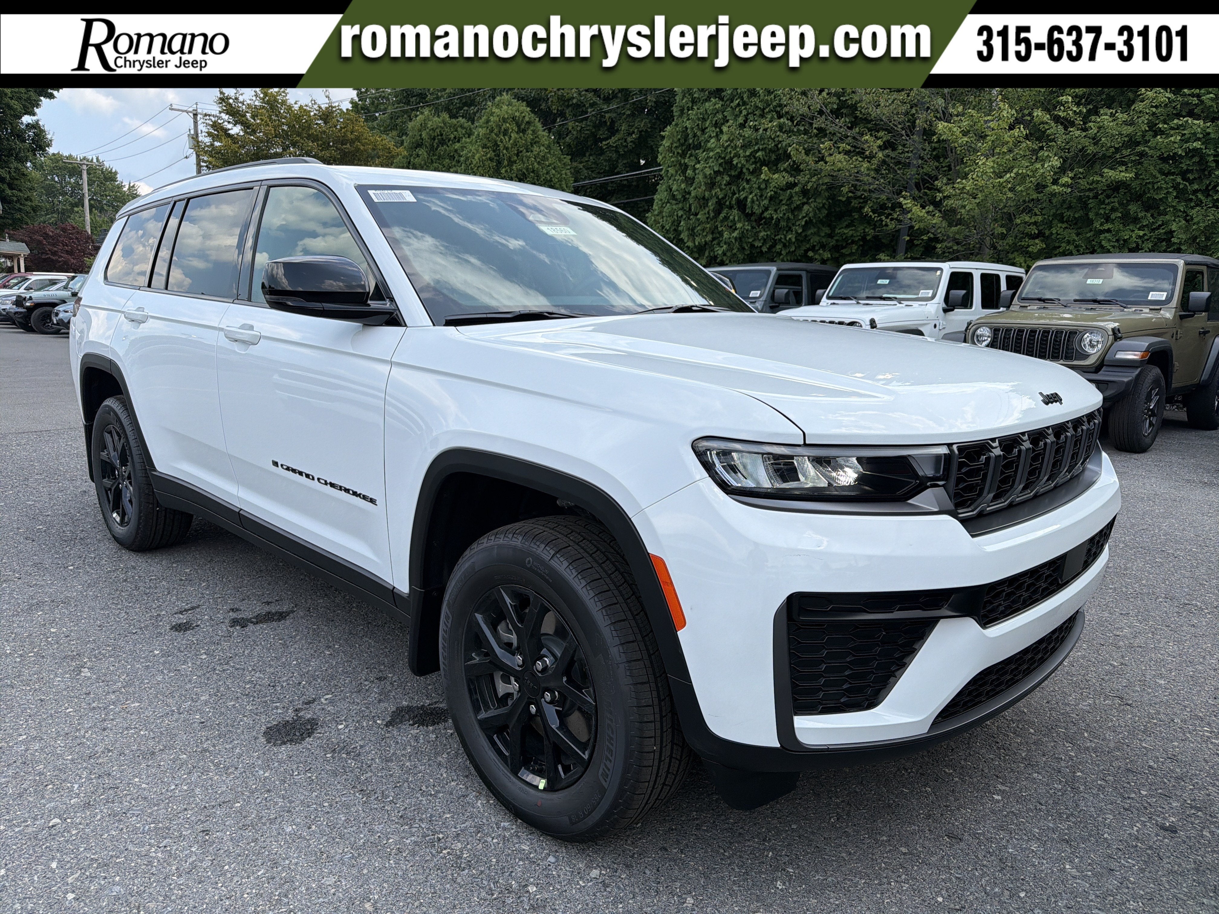 2026 Jeep Grand Cherokee L Laredo Altitude