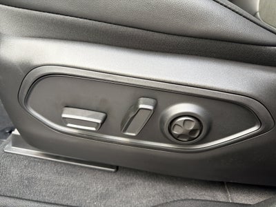2026 Jeep Grand Cherokee L Laredo Altitude