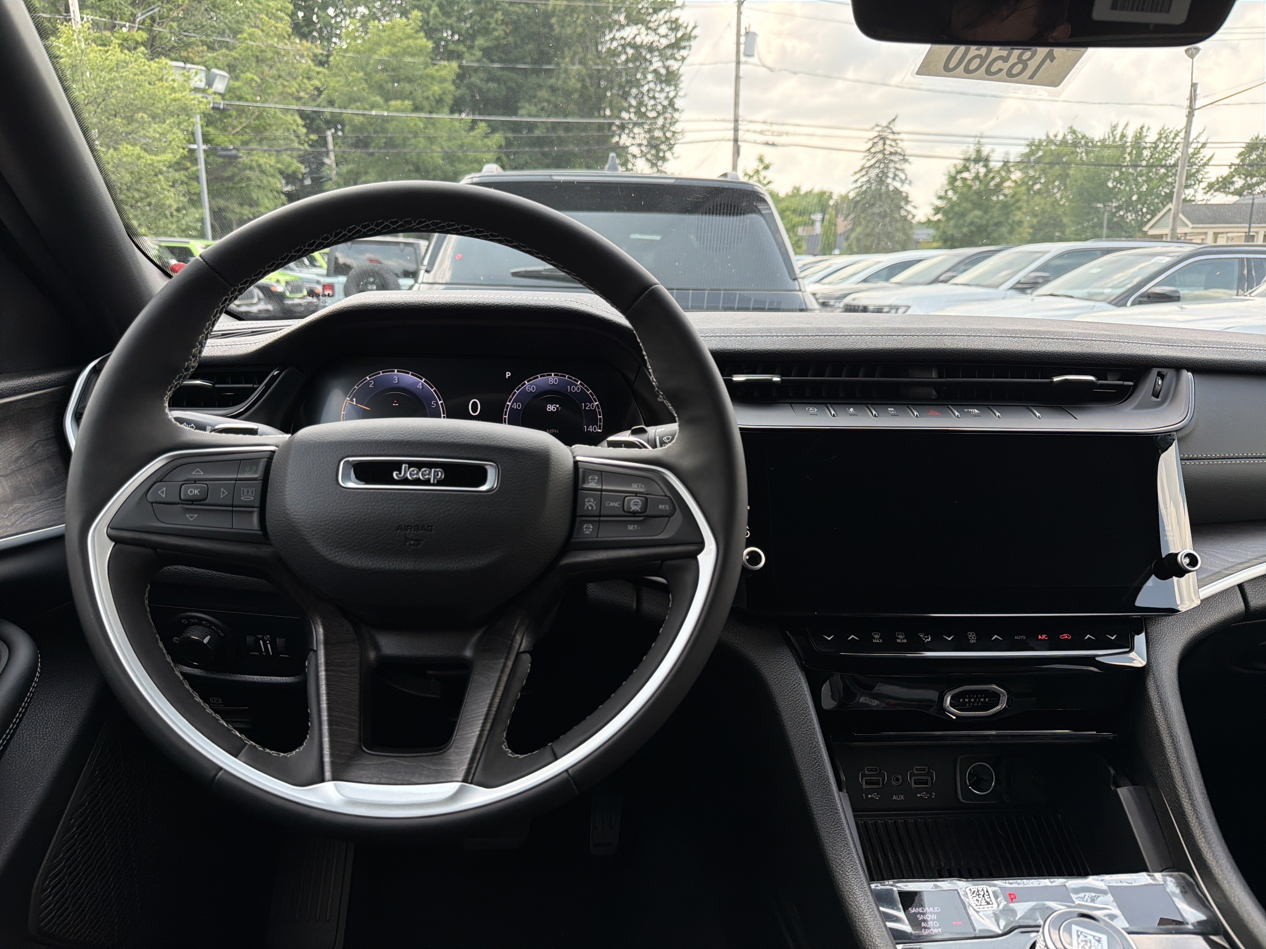 2026 Jeep Grand Cherokee L Laredo Altitude