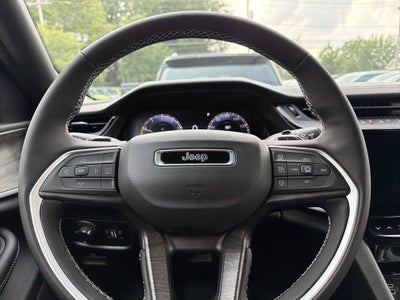 2026 Jeep Grand Cherokee L Laredo Altitude