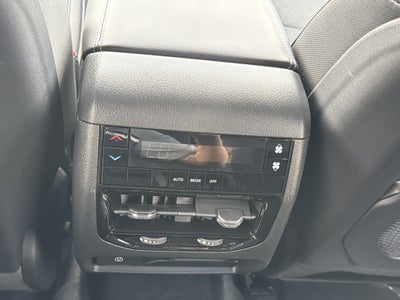 2026 Jeep Grand Cherokee L Laredo Altitude
