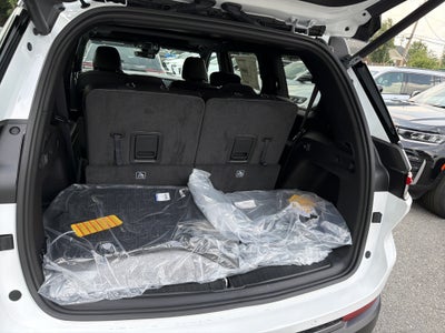 2026 Jeep Grand Cherokee L Laredo Altitude