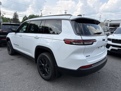2026 Jeep Grand Cherokee L Laredo Altitude