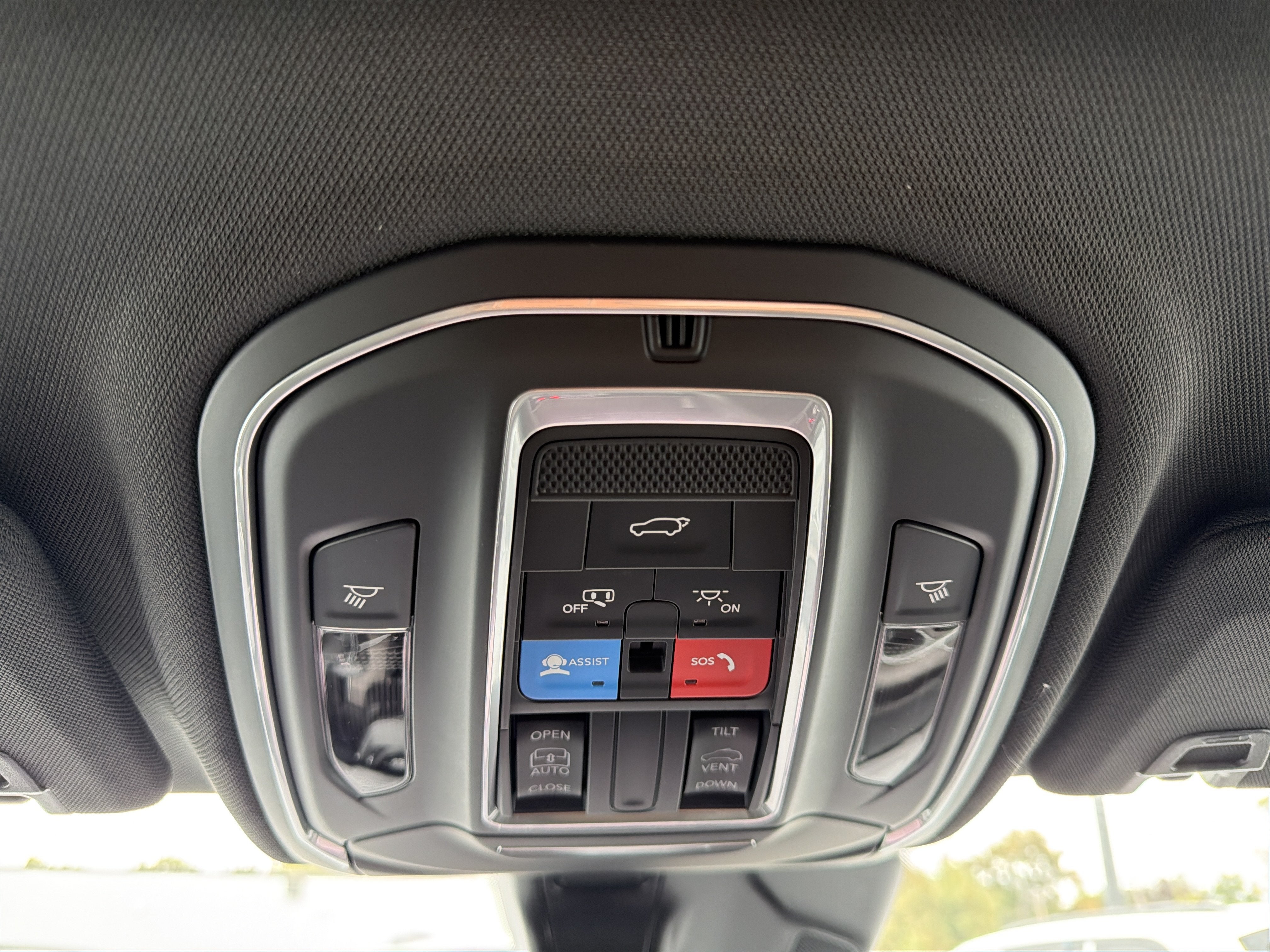 2027 Jeep Grand Cherokee L Laredo Altitude