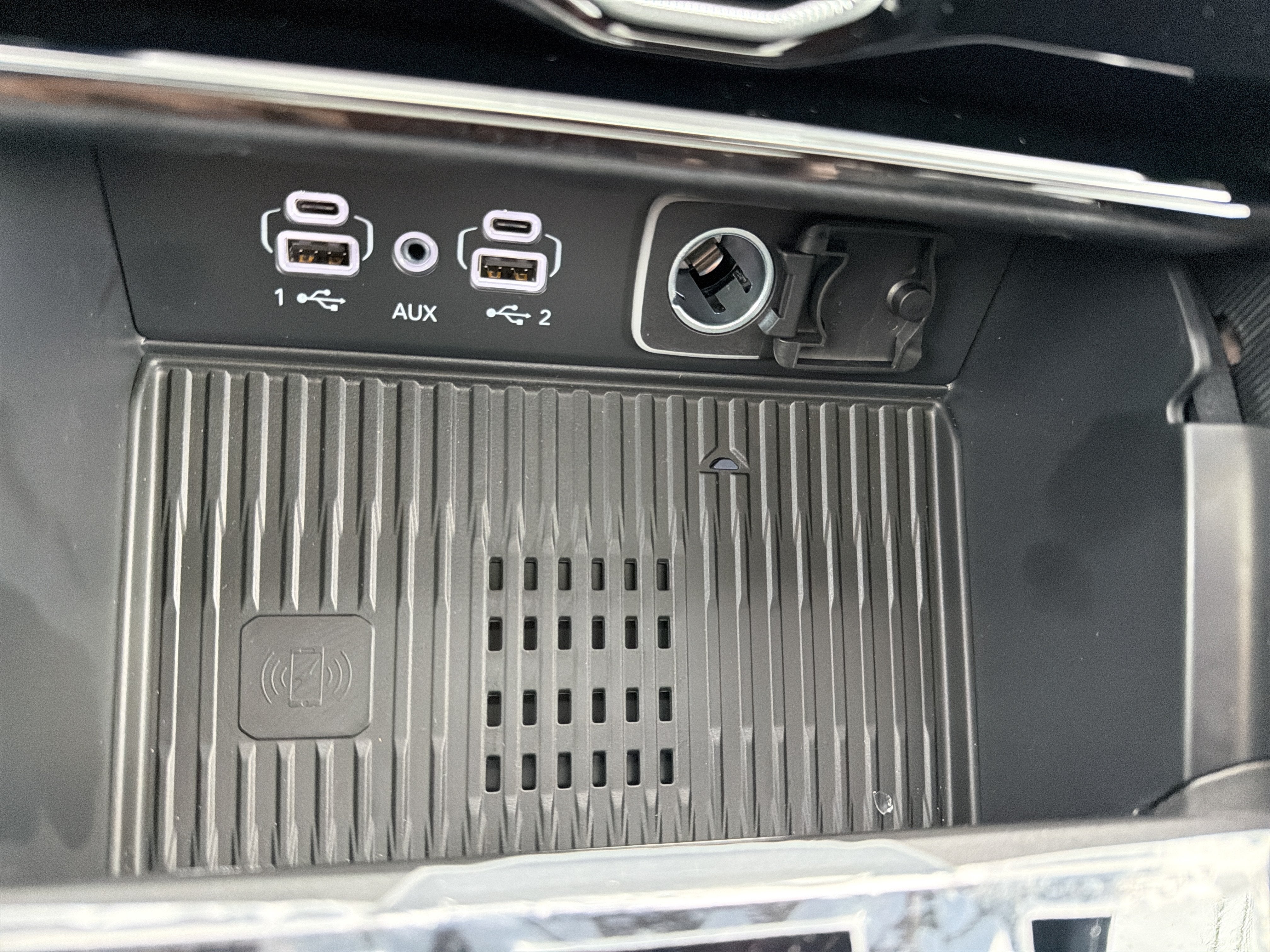 2027 Jeep Grand Cherokee L Laredo Altitude