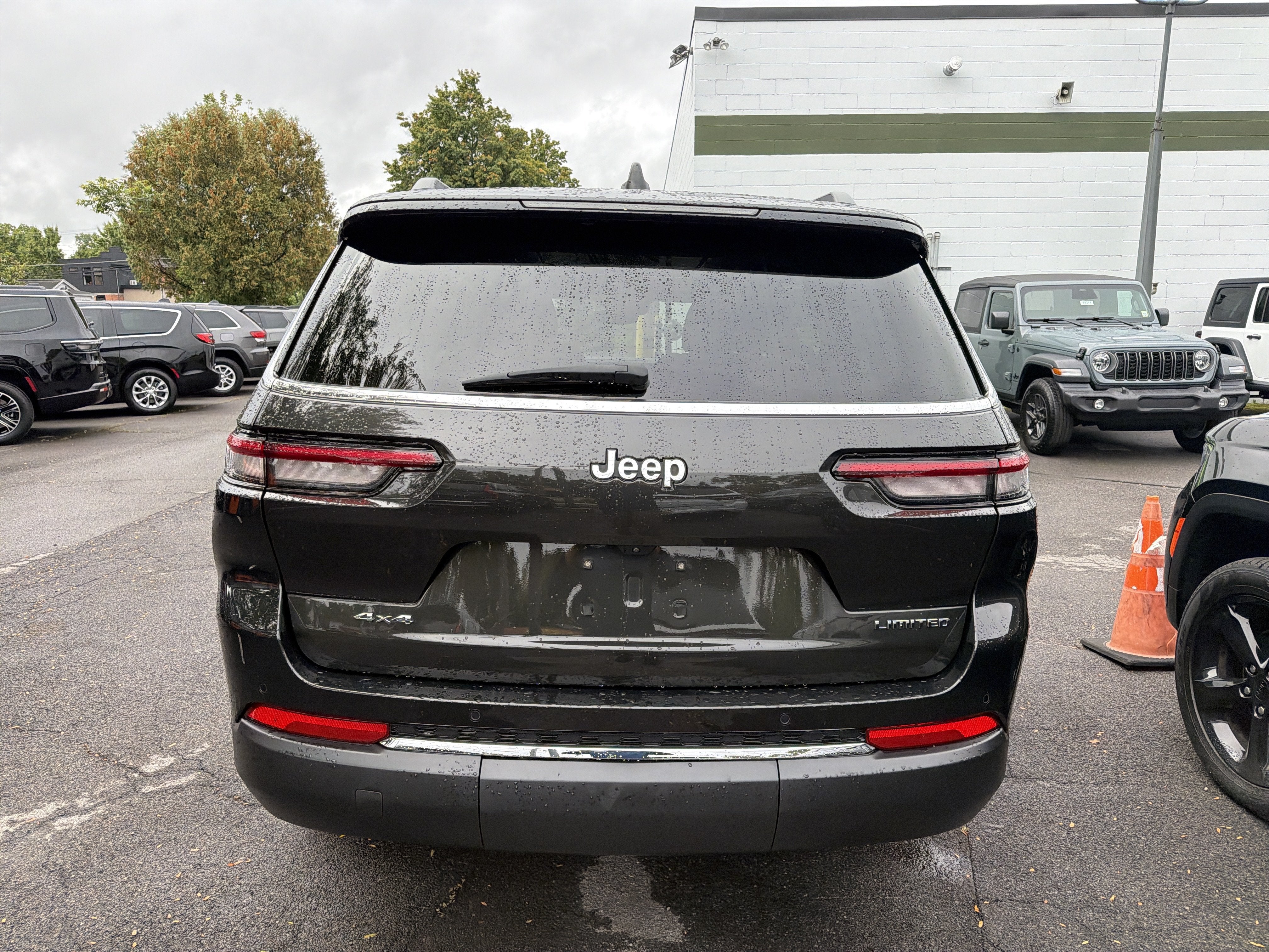 2023 Jeep Grand Cherokee L Limited