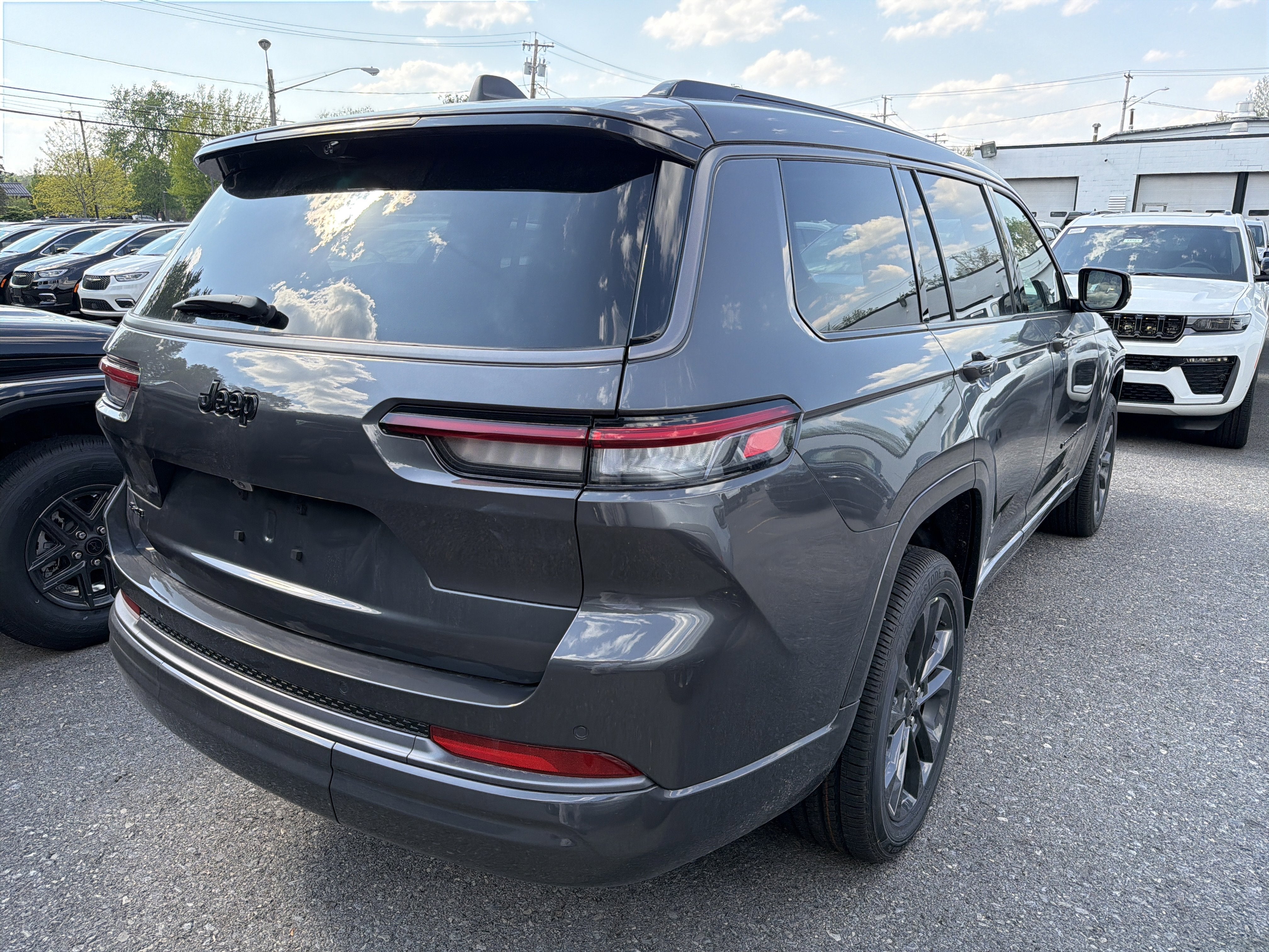 2026 Jeep Grand Cherokee L Limited Reserve