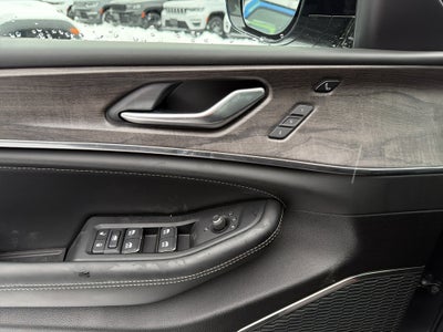 2025 Jeep Grand Cherokee L Overland