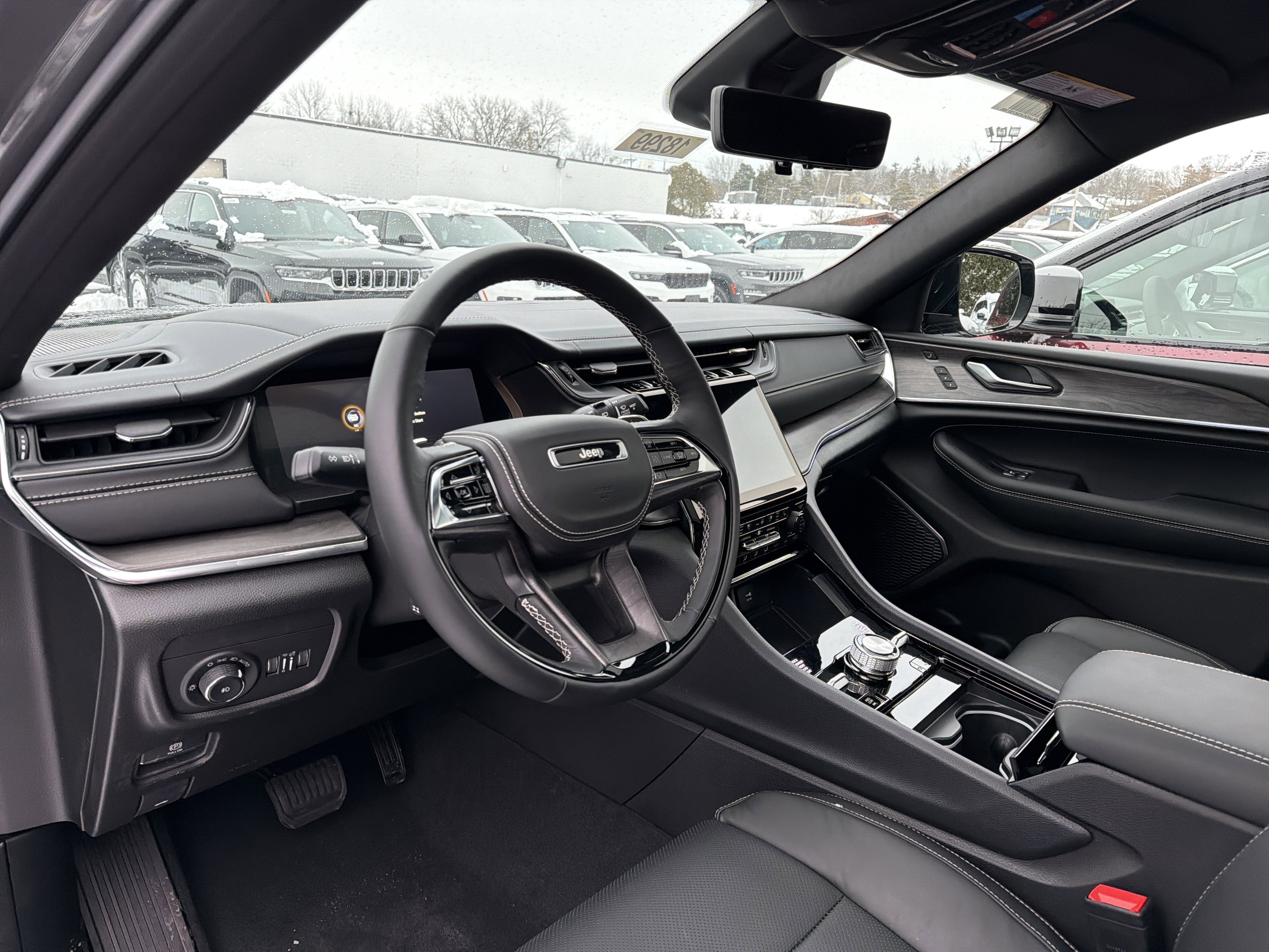 2025 Jeep Grand Cherokee L Overland