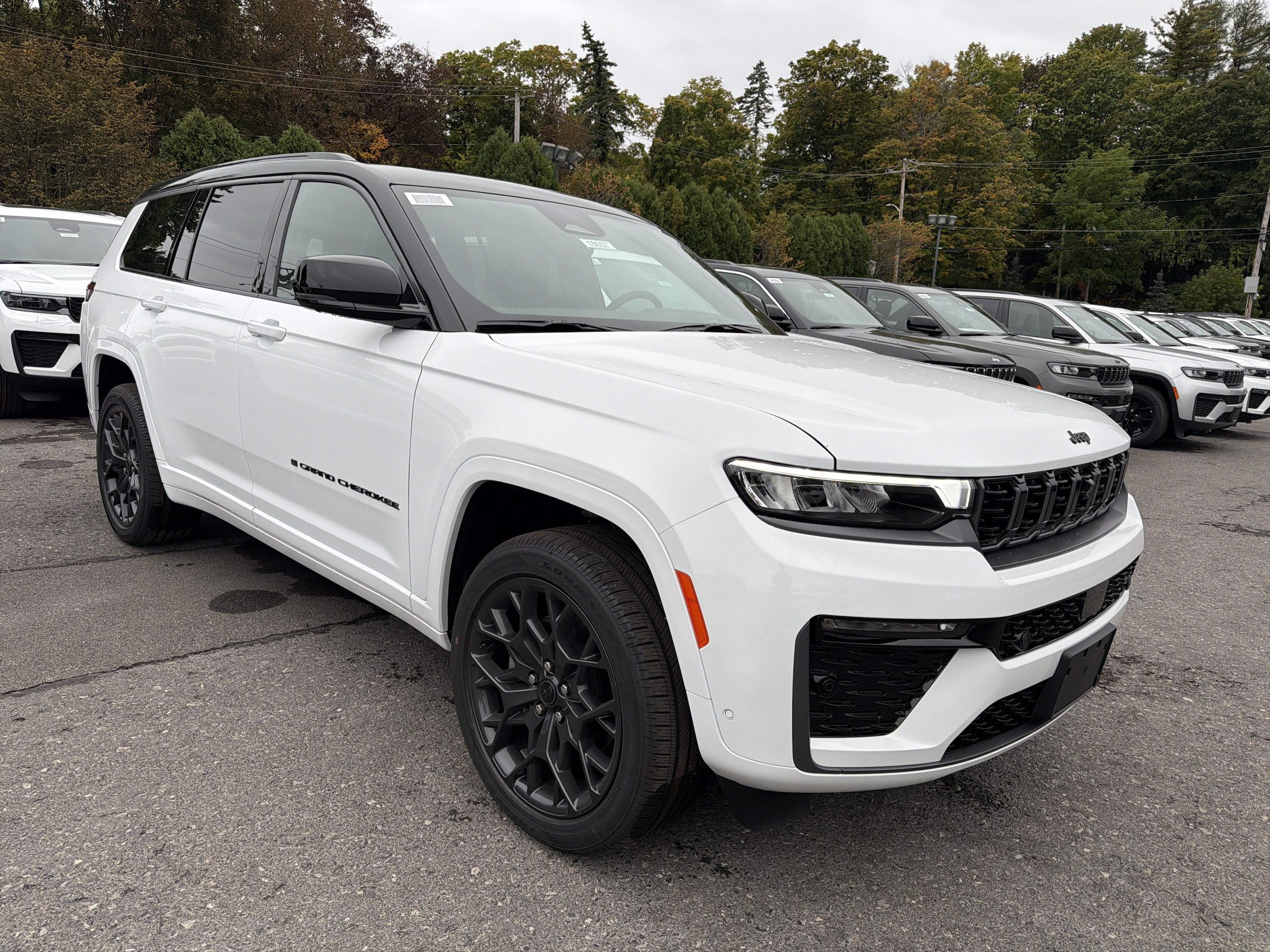 2027 Jeep Grand Cherokee L Summit