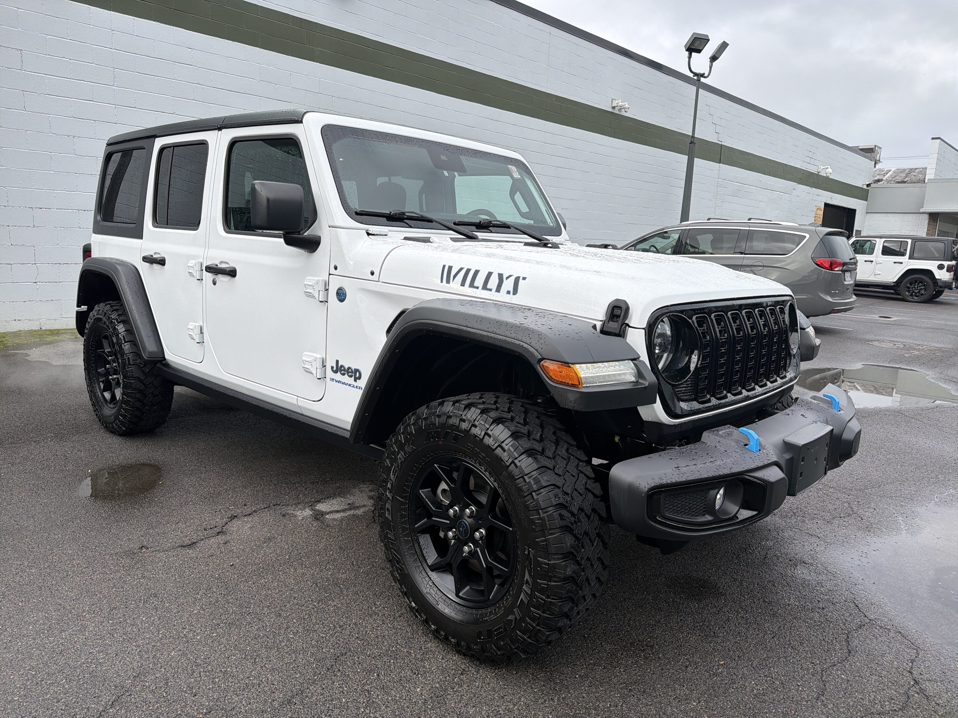 2024 Jeep Wrangler 4xe Willys