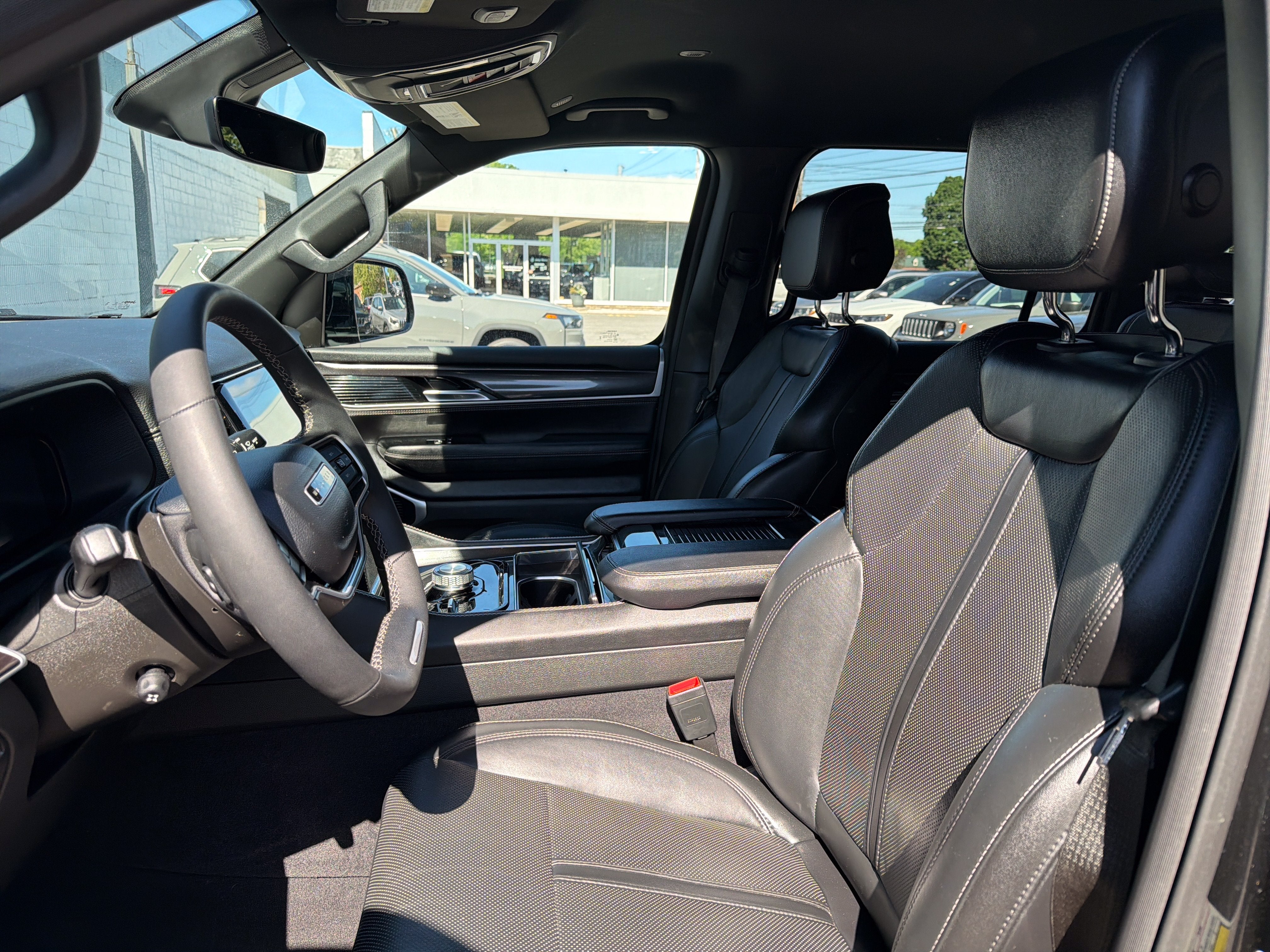 2023 Jeep Wagoneer Series I 4x4