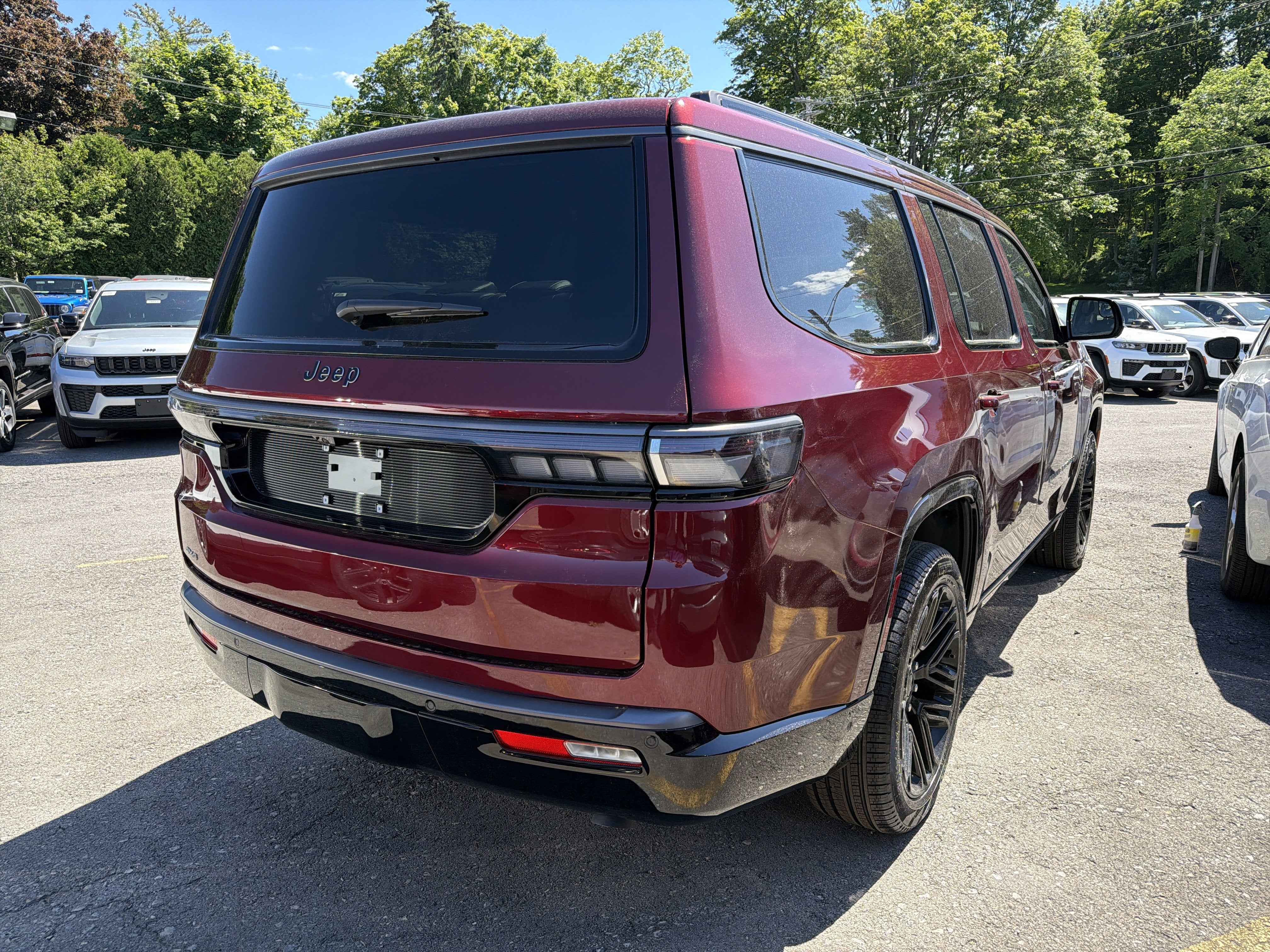 2026 Jeep Grand Wagoneer Limited Reserve