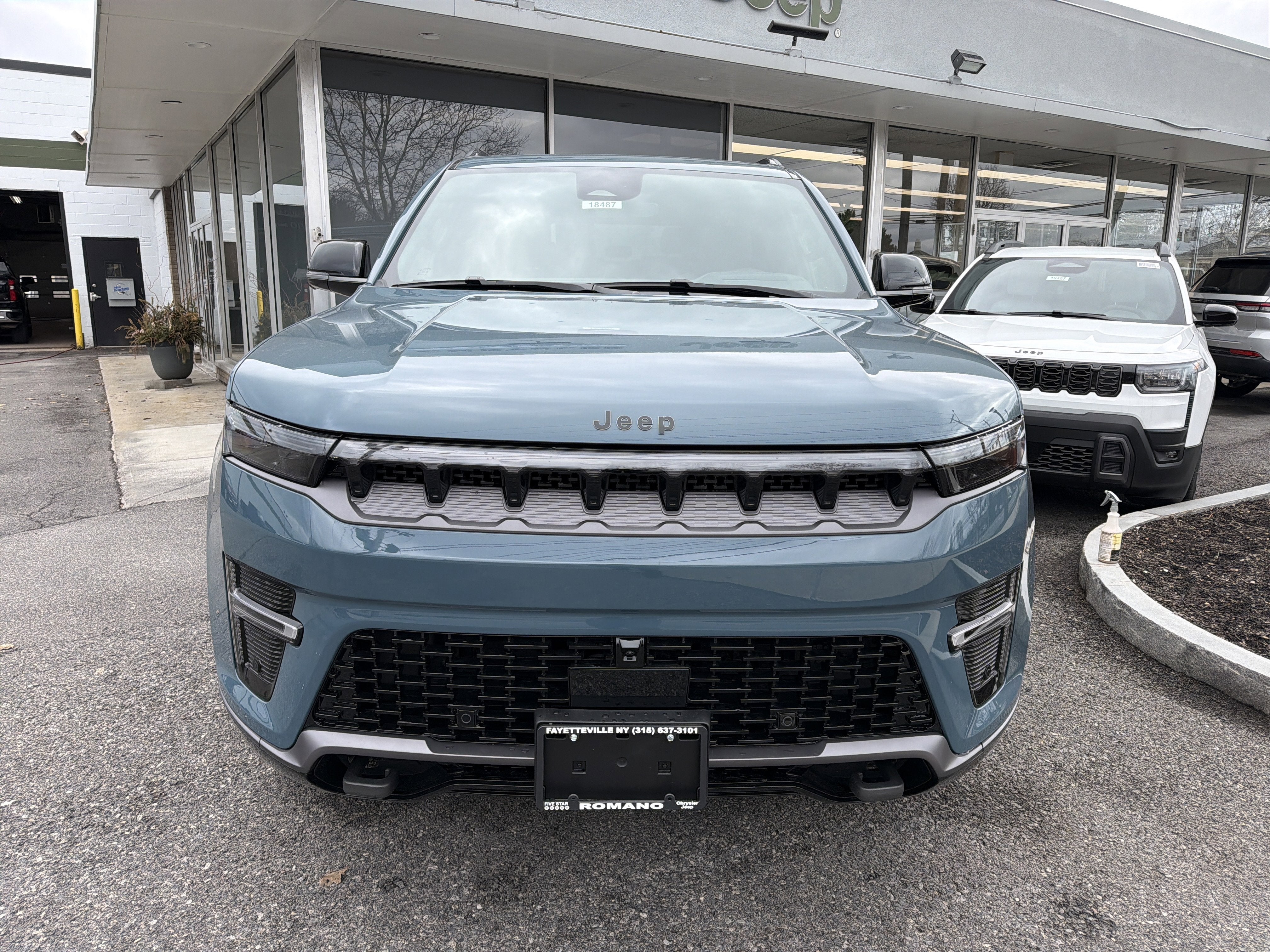 2026 Jeep Grand Wagoneer Limited Reserve
