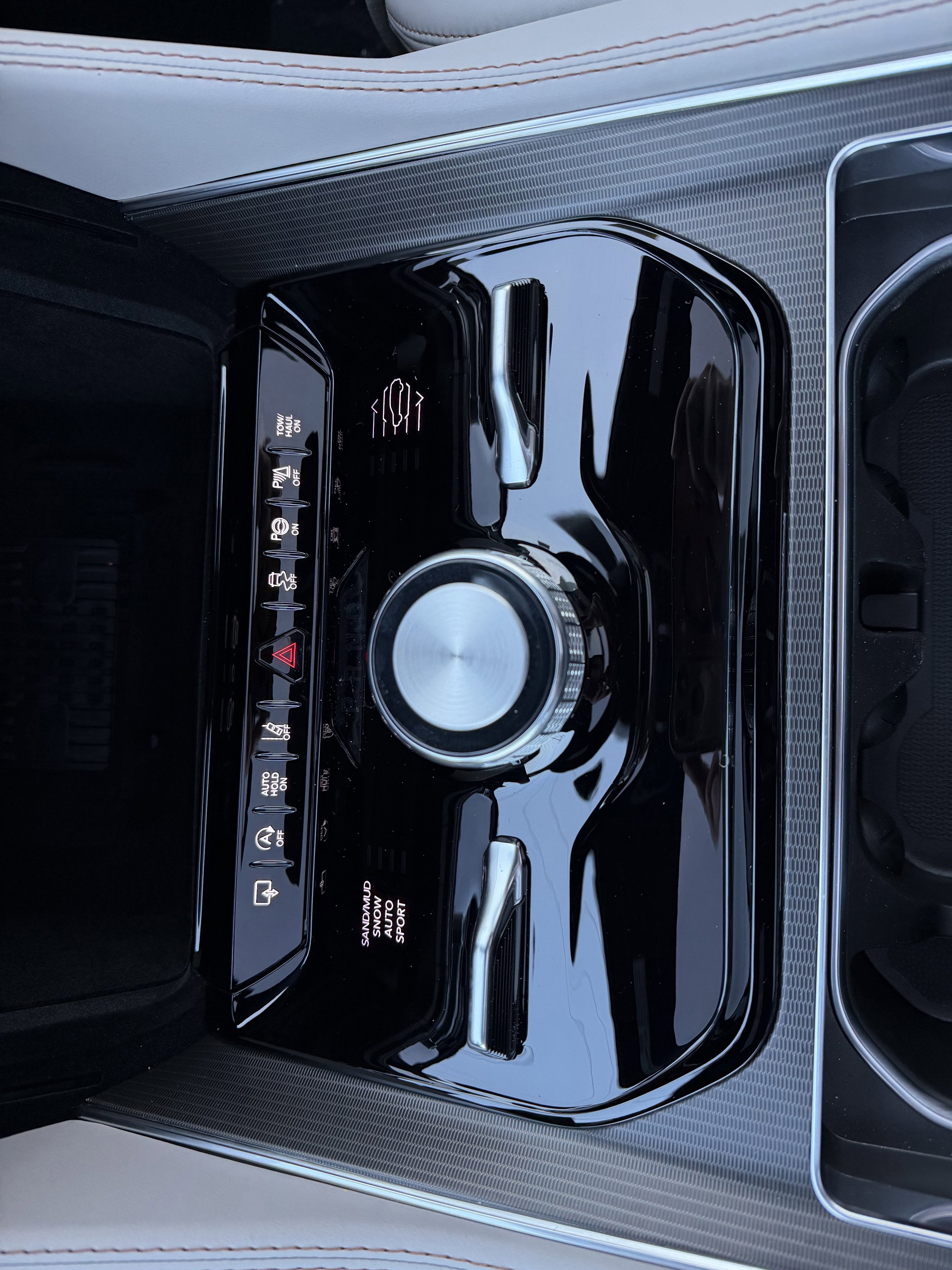 2026 Jeep Grand Wagoneer Summit Obsidian