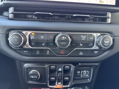 2026 Jeep Gladiator Mojave 4x4