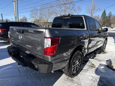 2023 Nissan Titan SV