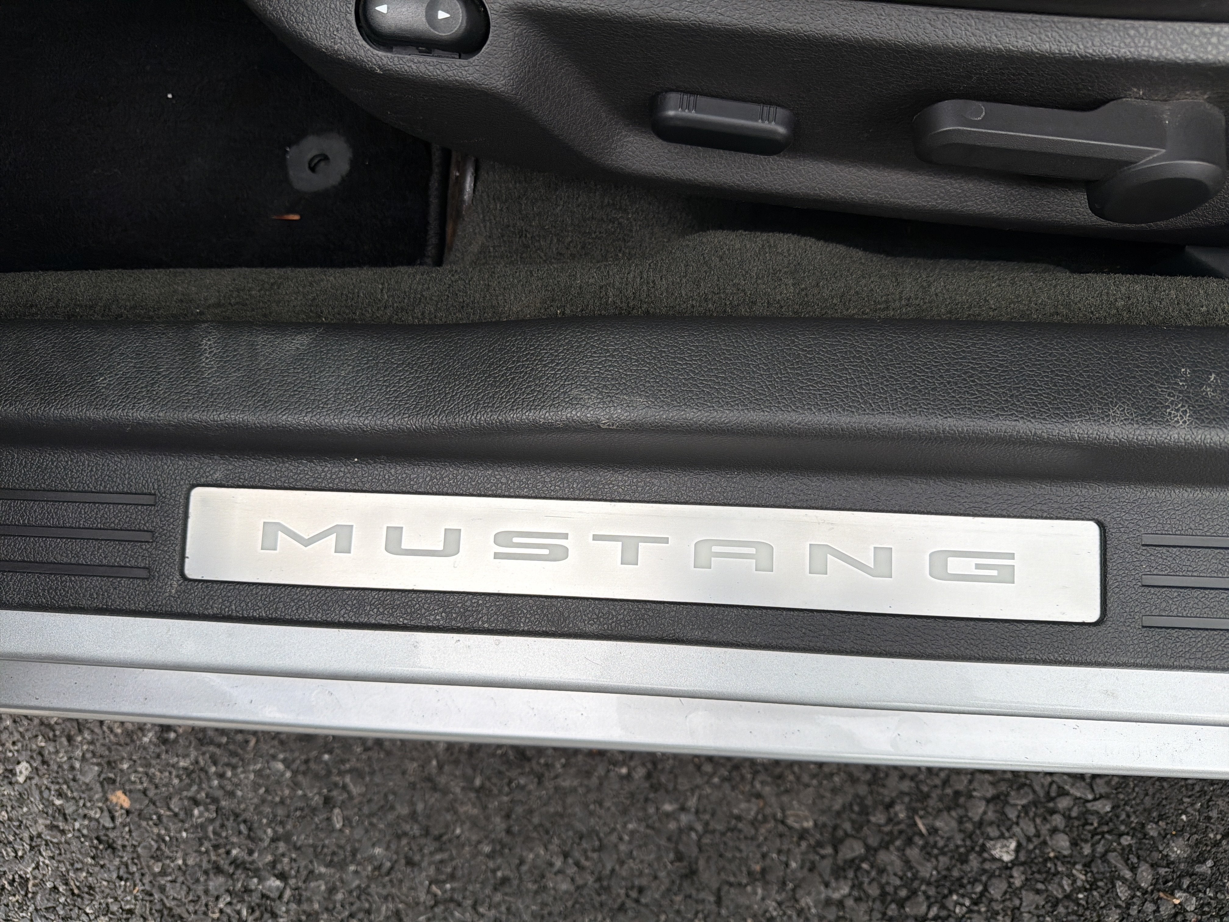 2014 Ford Mustang Base