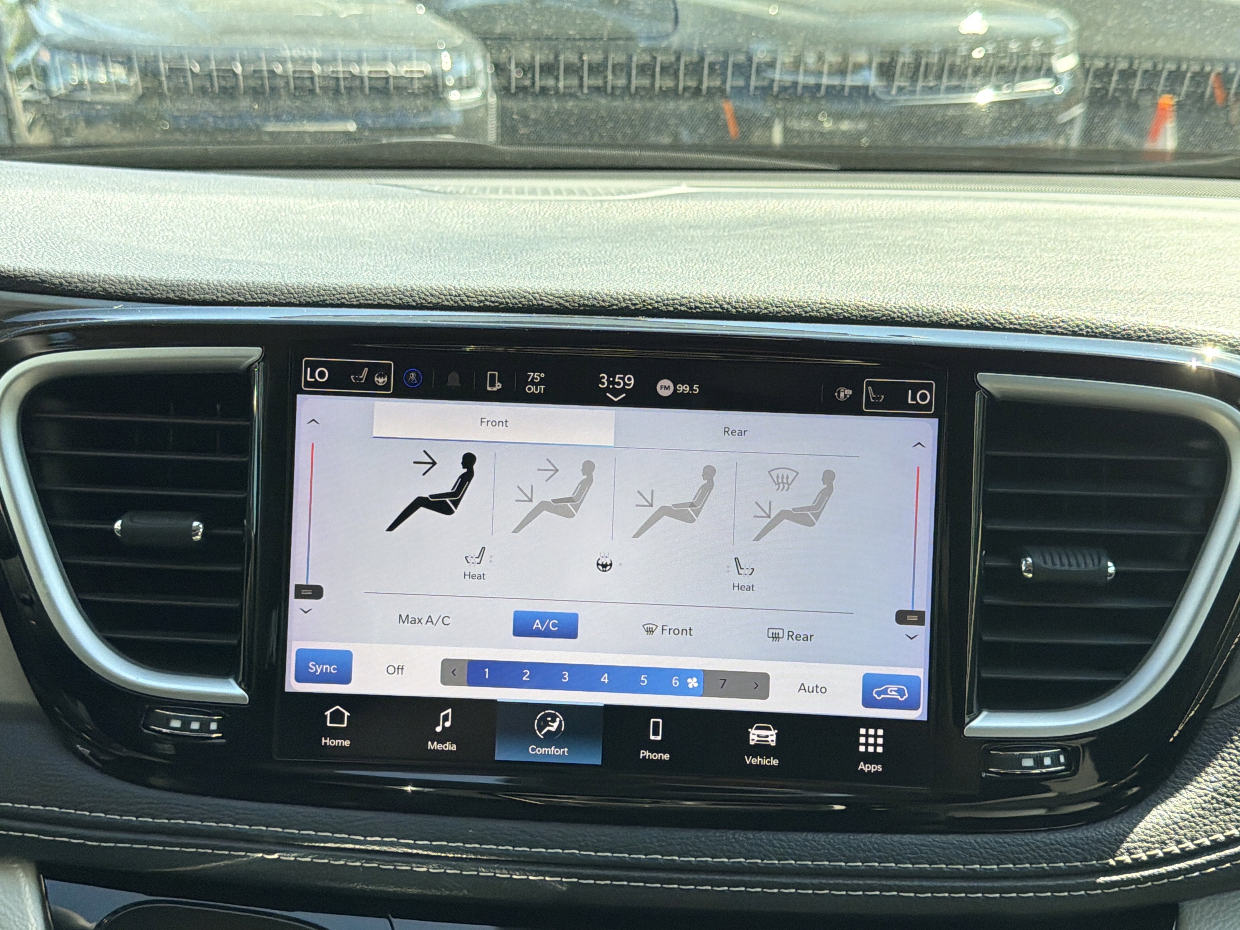 2024 Chrysler Pacifica Touring L