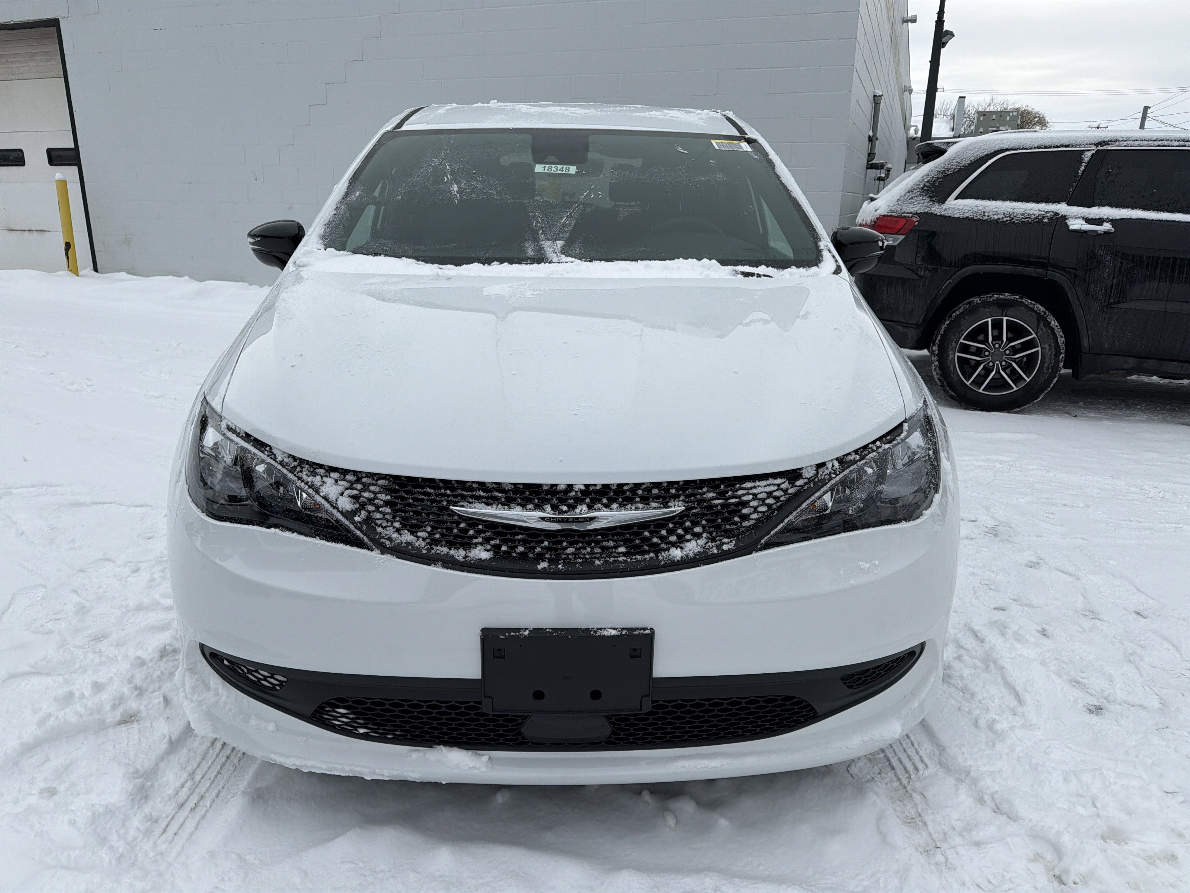 2026 Chrysler Voyager LX