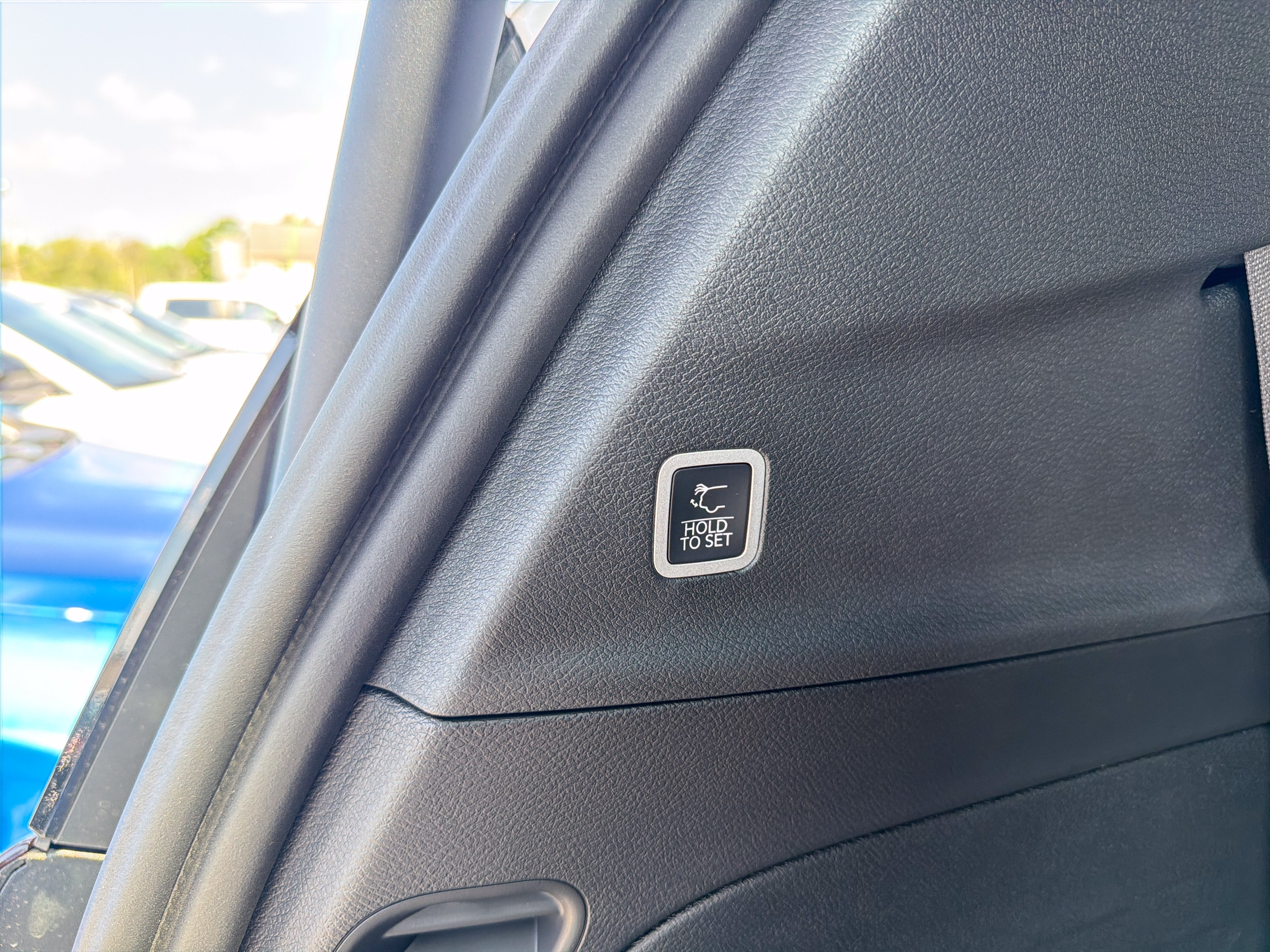 2027 Chrysler Pacifica Select AWD